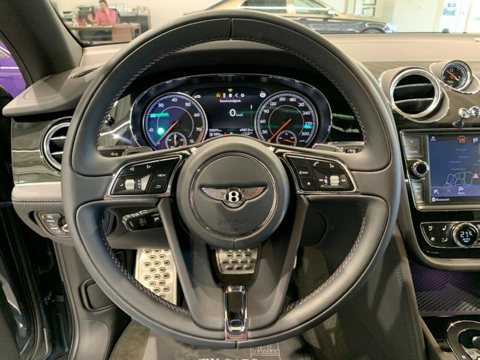 2018 Bentley Bentayga V8 MULLINER, 5/18