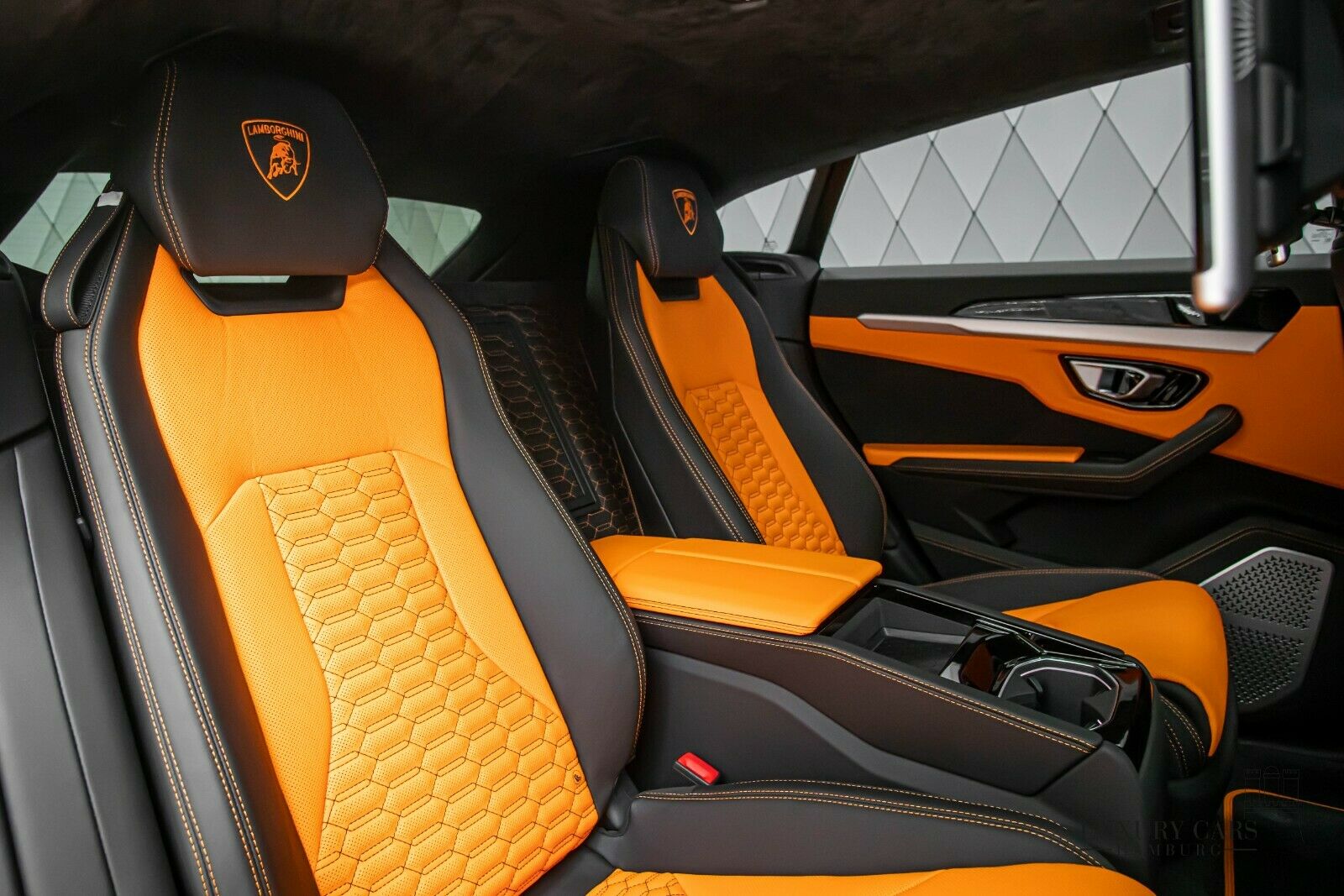 2020 Lamborghini Urus, 5/17