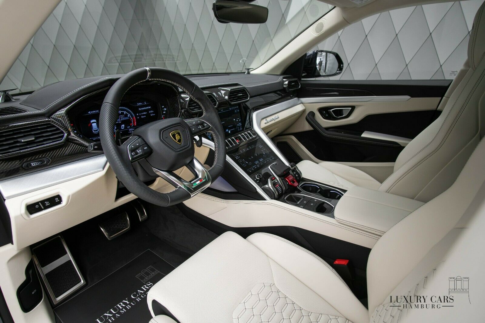 2020 Lamborghini Urus, 5/20