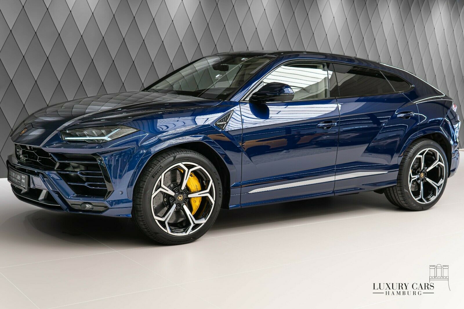 2020 Lamborghini Urus, 7/20