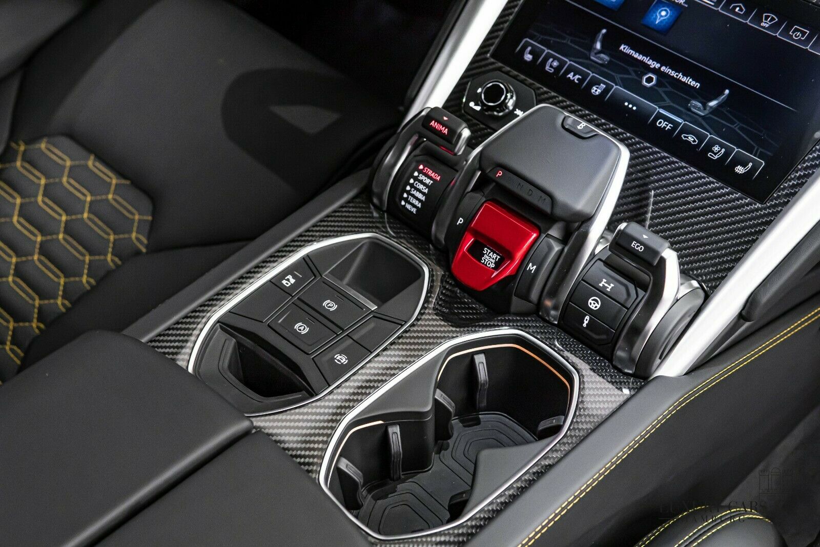 2020 Lamborghini Urus, 8/20