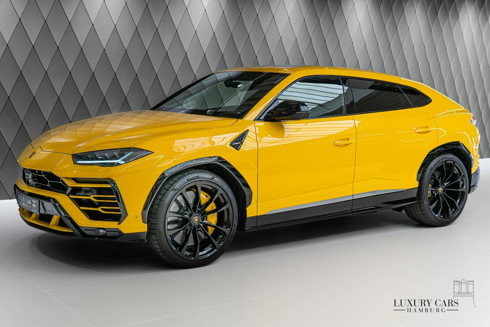 2020 Lamborghini Urus, 15/20