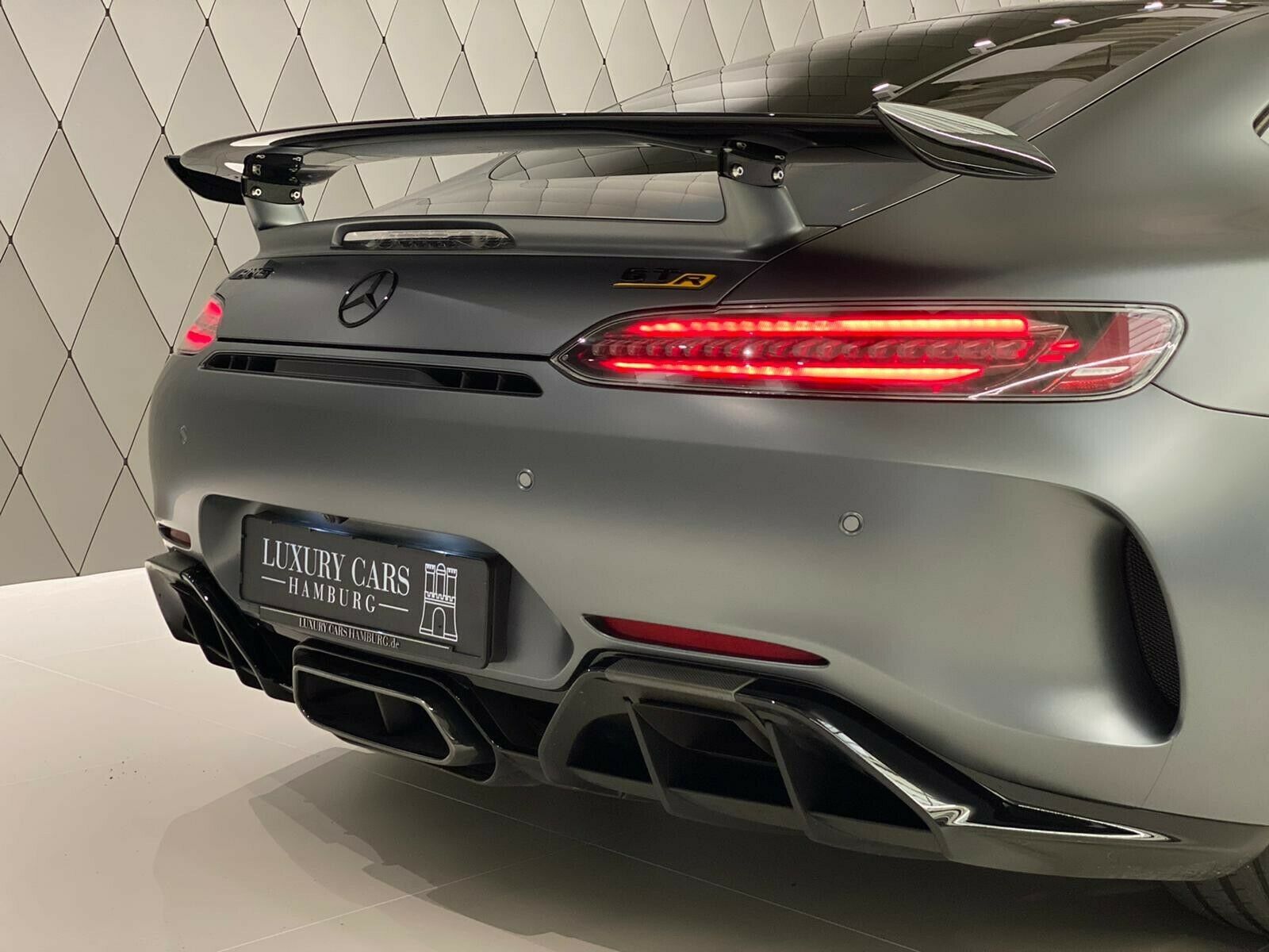 2020 Mercedes-Benz AMG GT R, 5/18