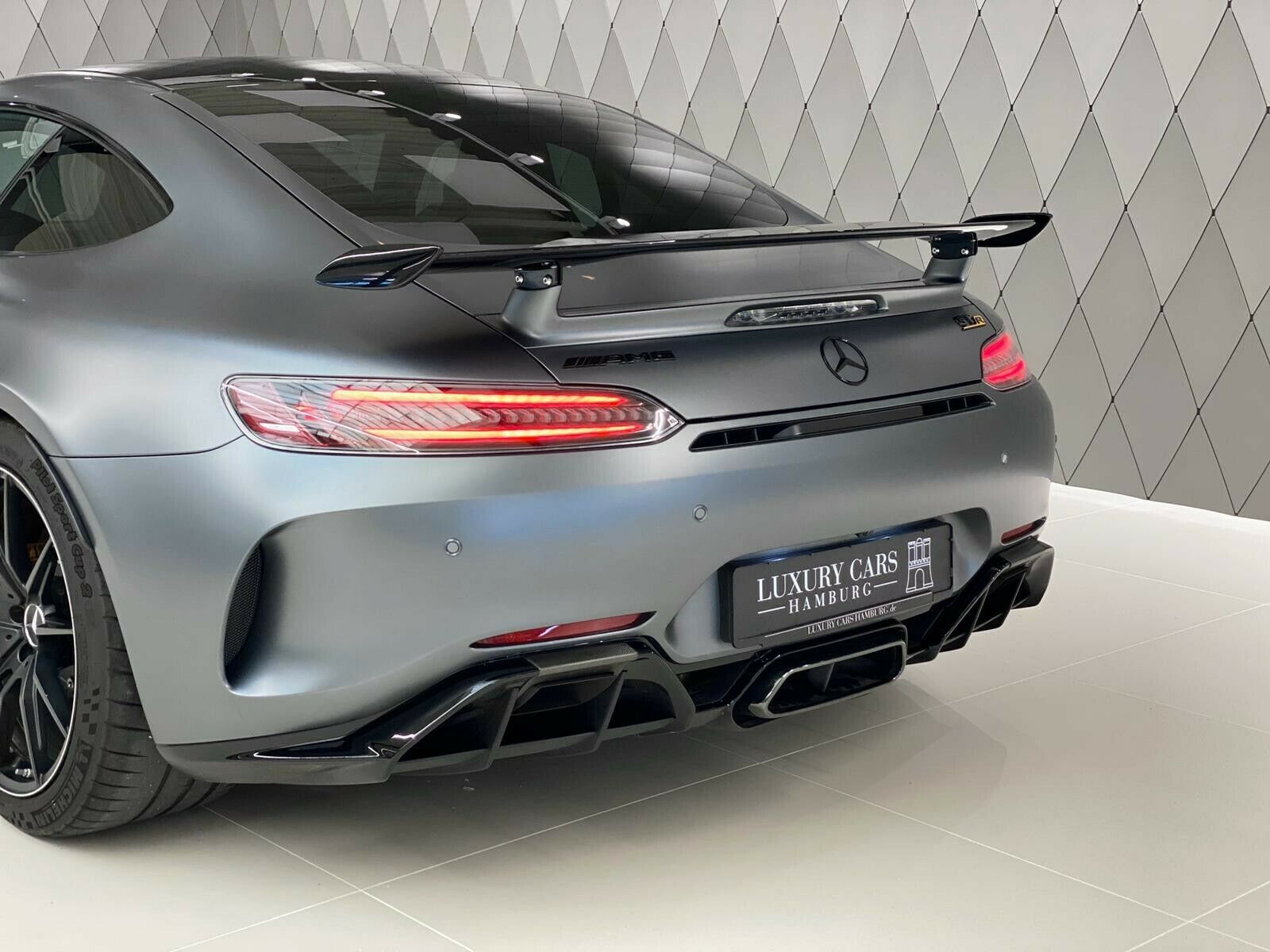 2020 Mercedes-Benz AMG GT R, 10/18