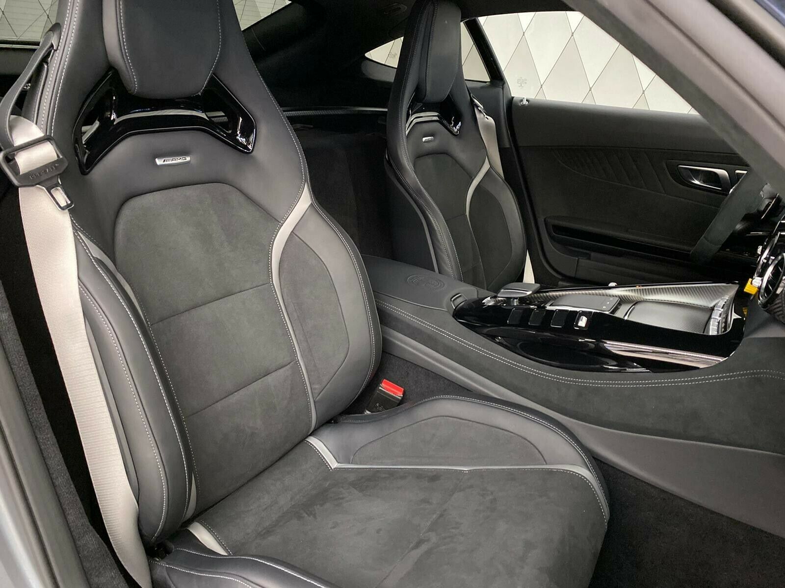 2020 Mercedes-Benz AMG GT R, 11/18