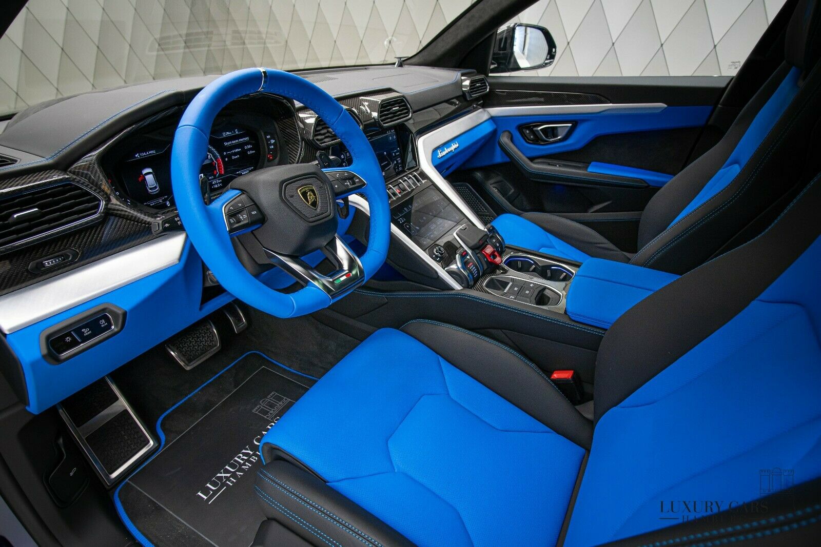 2020 Lamborghini Urus, 4/20