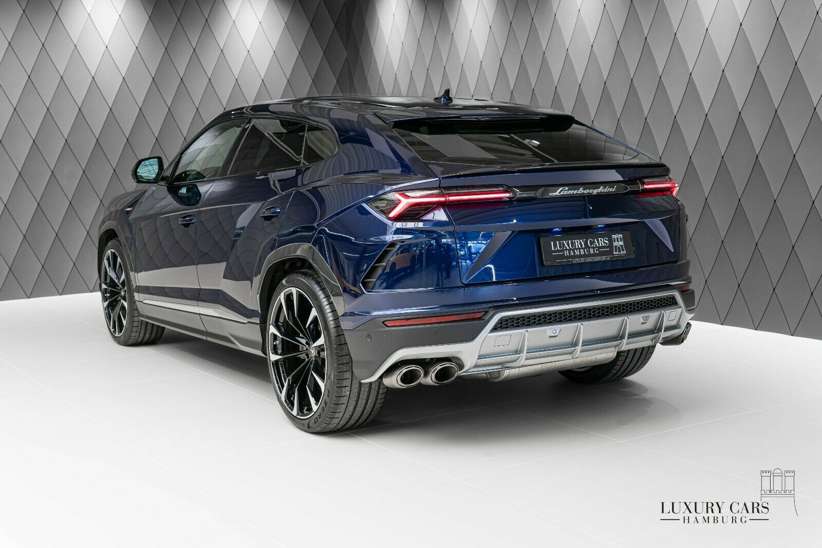 2020 Lamborghini Urus, 12/20