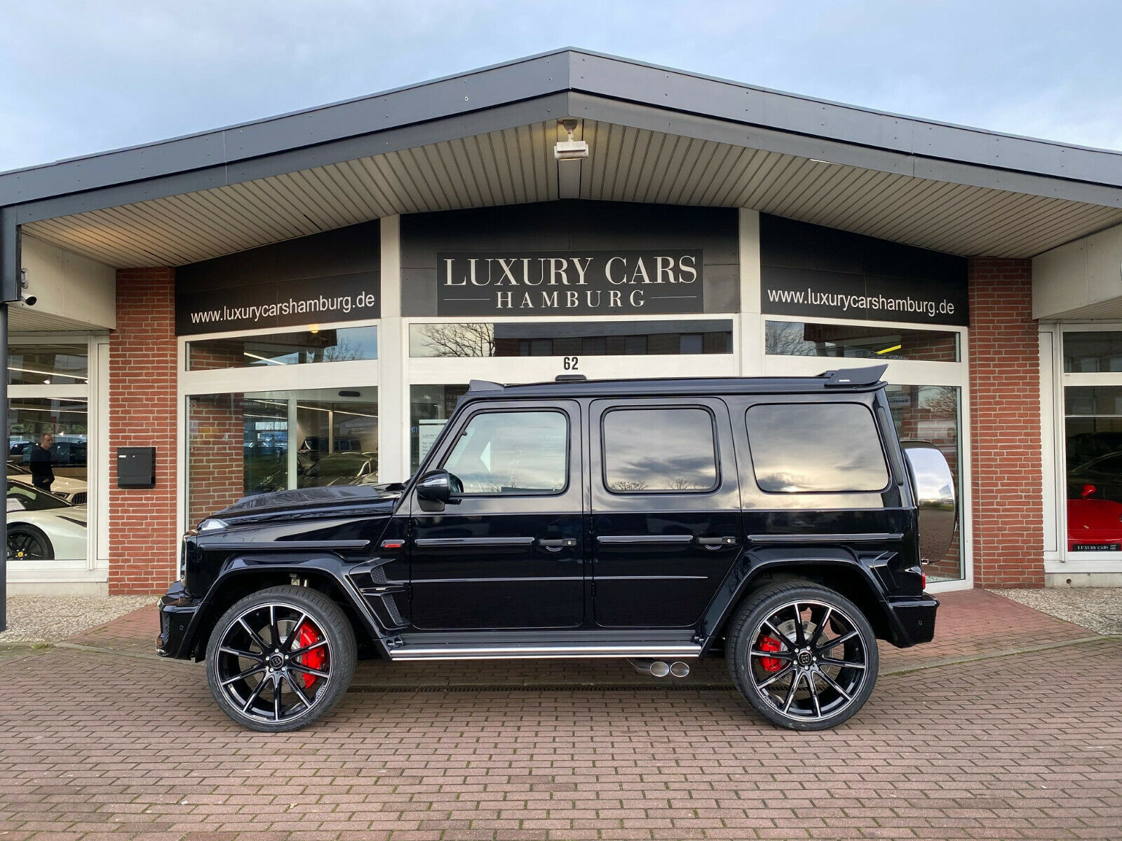 2019 BRABUS G 700 Widestar, 2/19