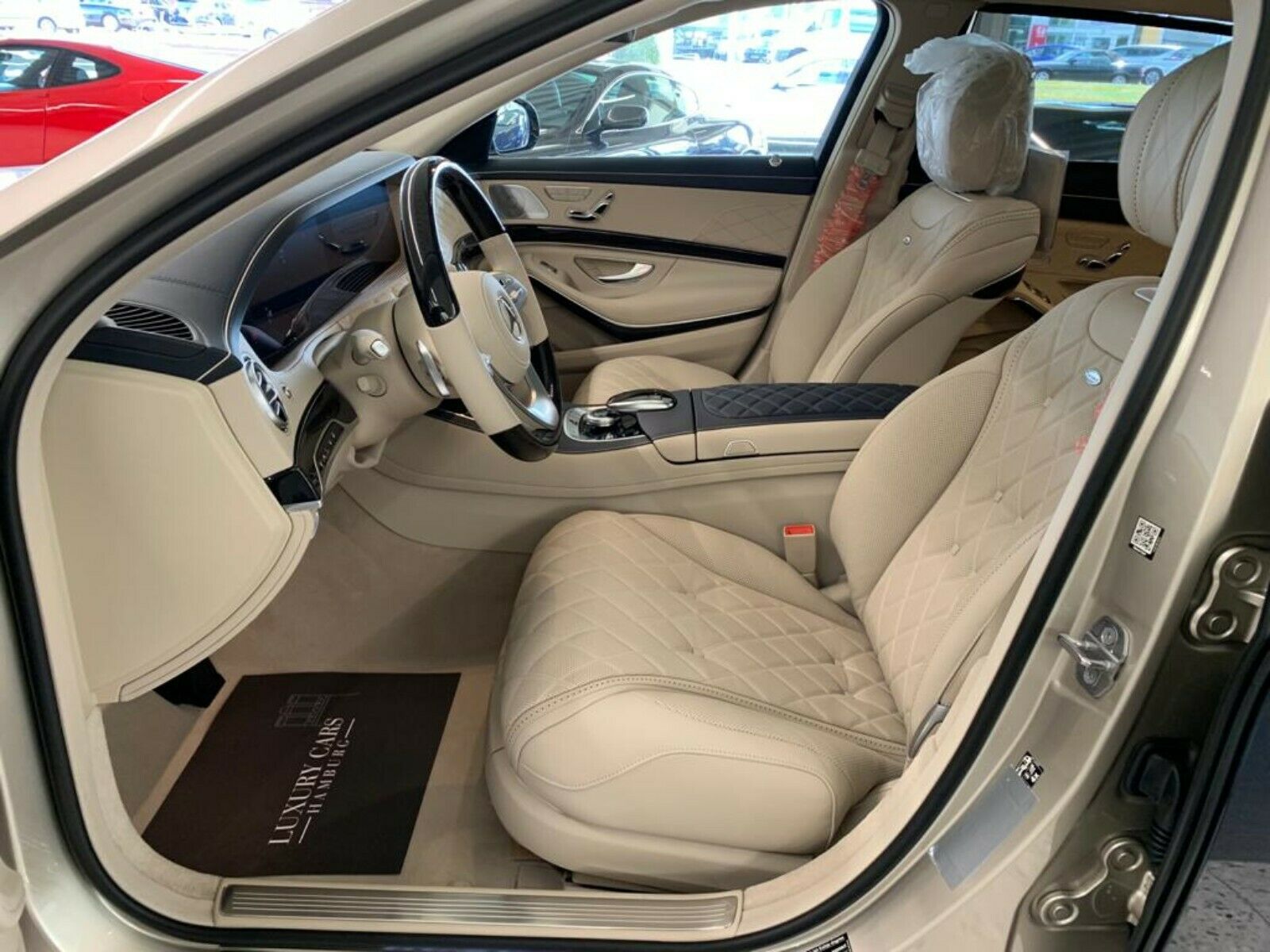 2020 Mercedes-Maybach S 560, 5/17