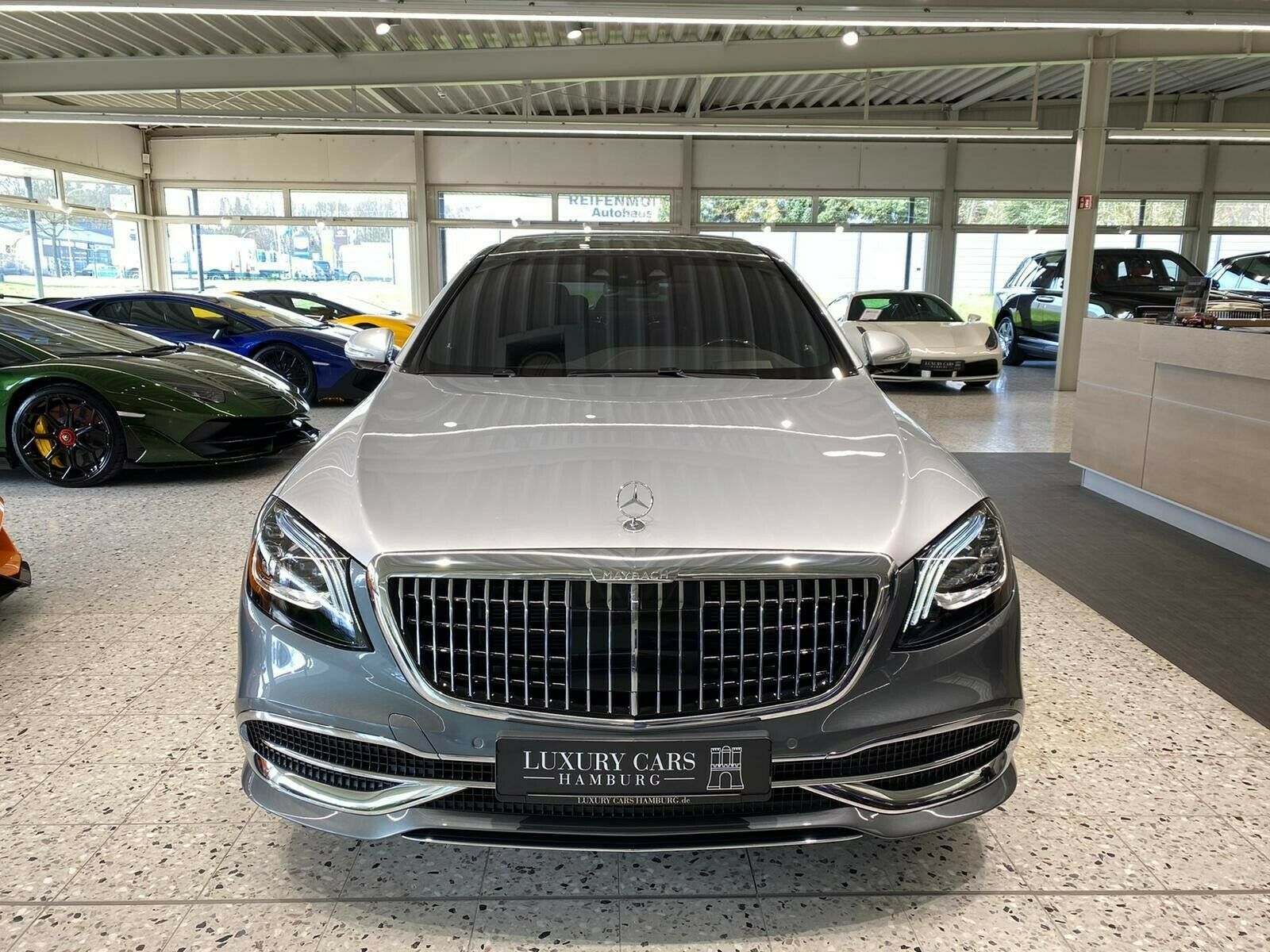 2020 Mercedes-Maybach S 560, 2/20