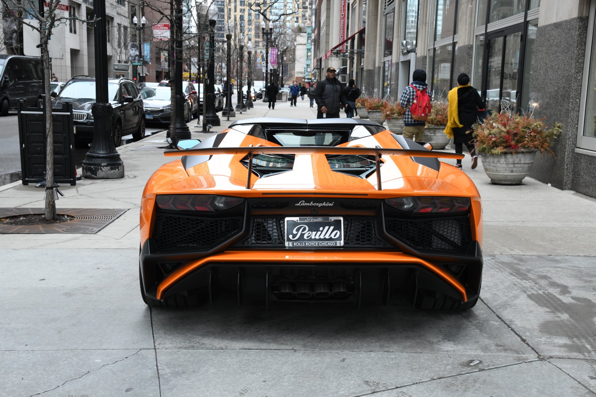 2017 Lamborghini Aventador Roadster LP 750-4 SV, 18/20