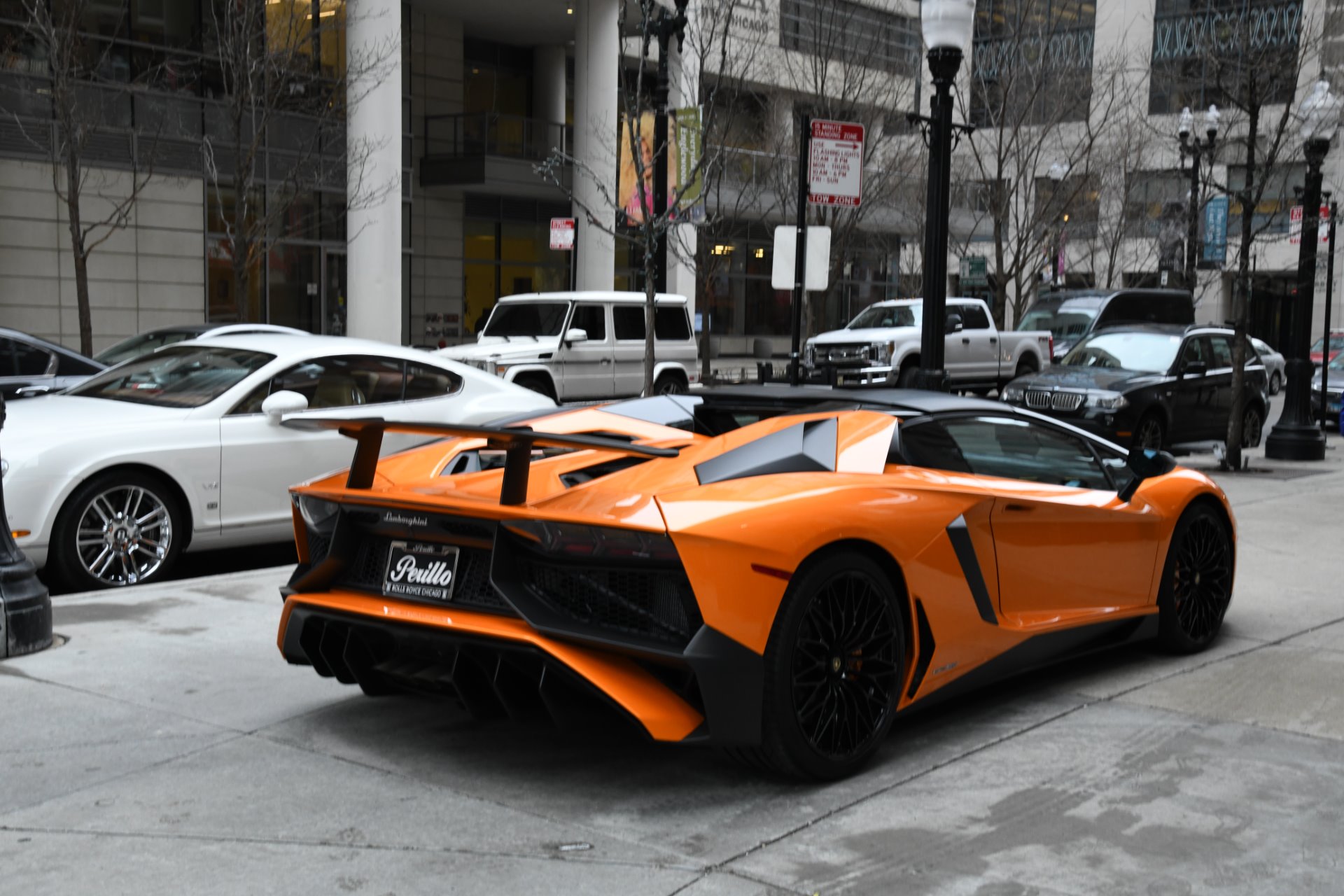 2017 Lamborghini Aventador Roadster LP 750-4 SV, 19/20