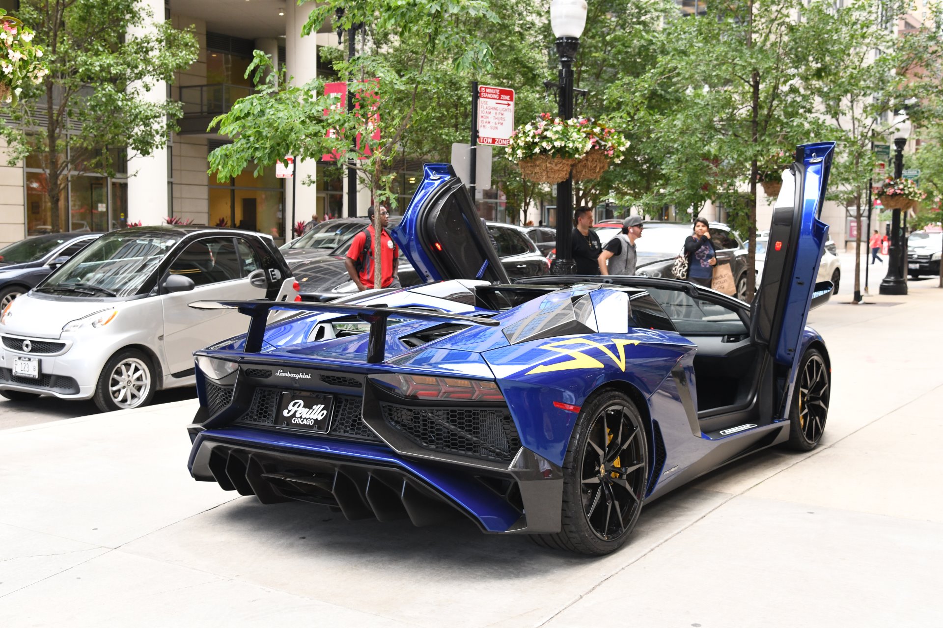 2017 Lamborghini Aventador Roadster LP 750-4 SV