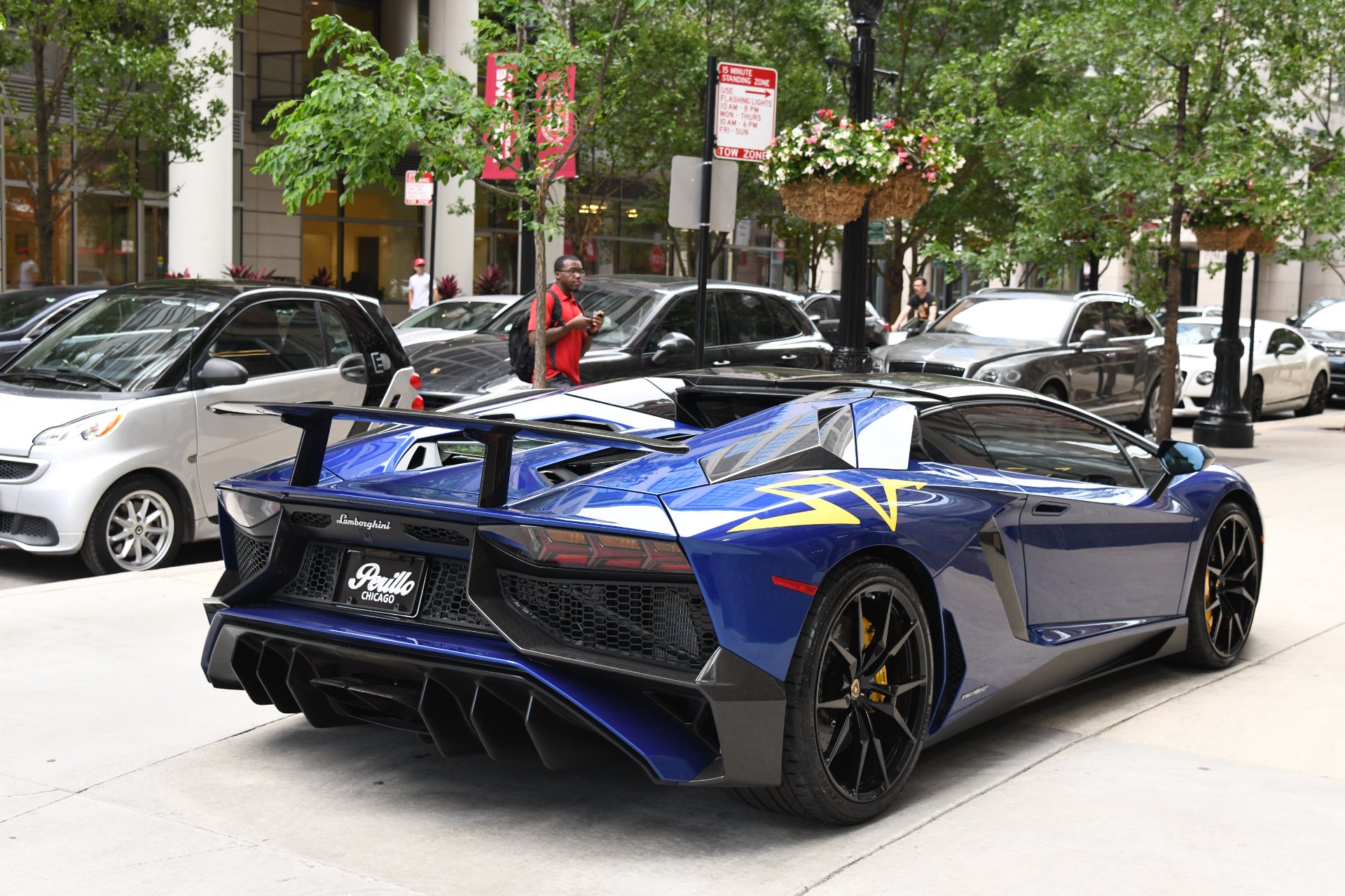 2017 Lamborghini Aventador Roadster LP 750-4 SV, 16/20