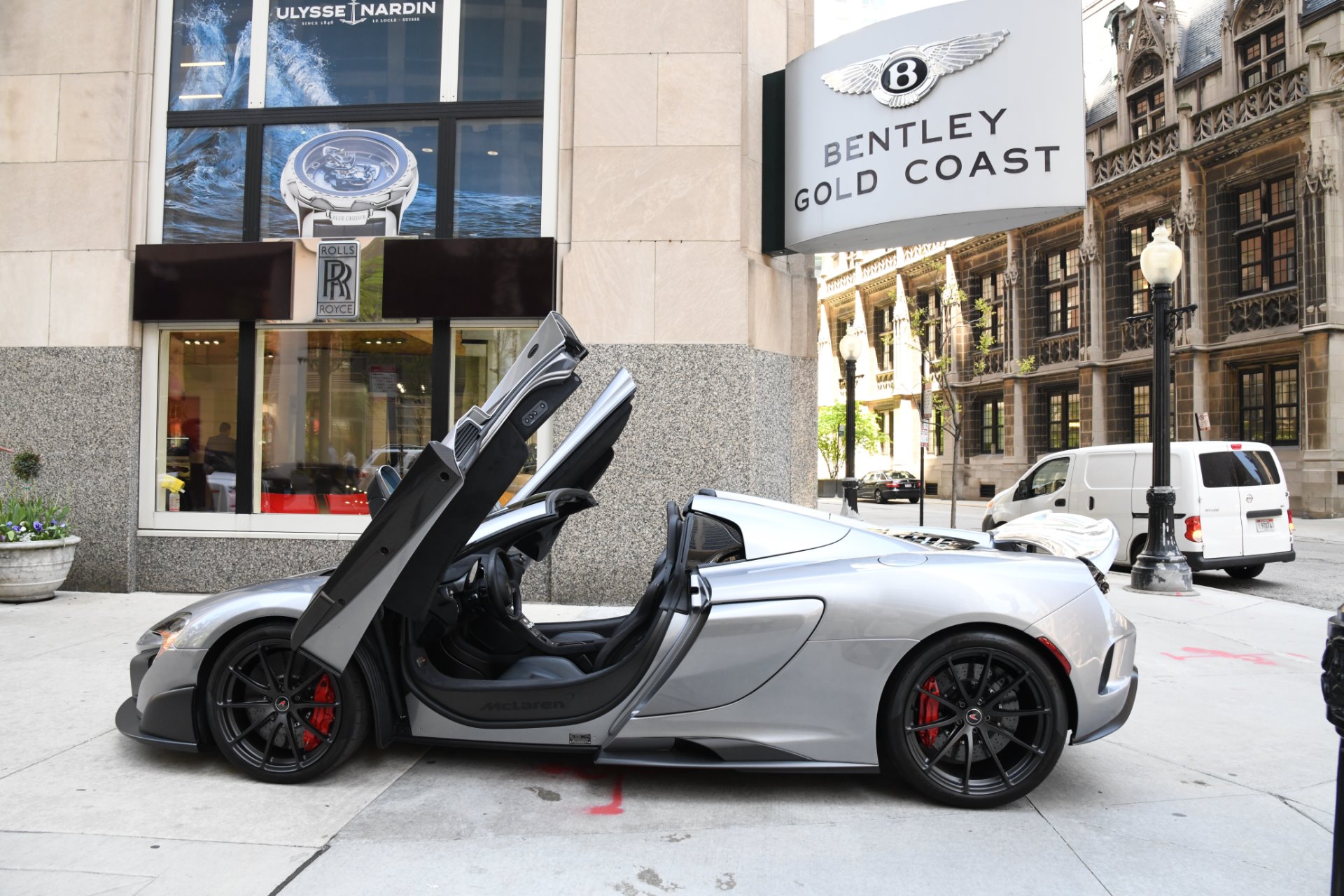 2016 McLaren 675LT Spider, 6/20