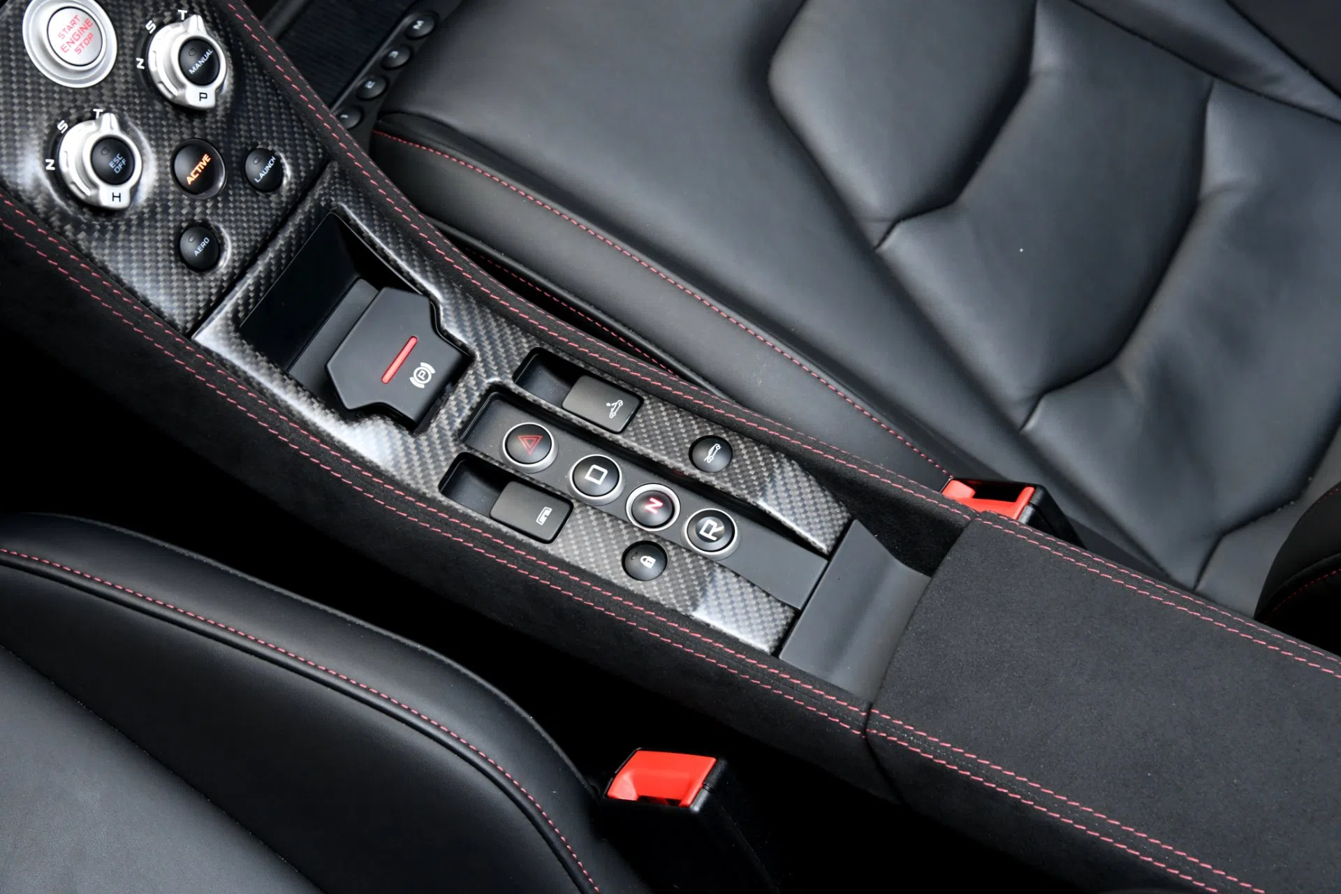 2016 McLaren 675LT Spider interior, Carbon Black