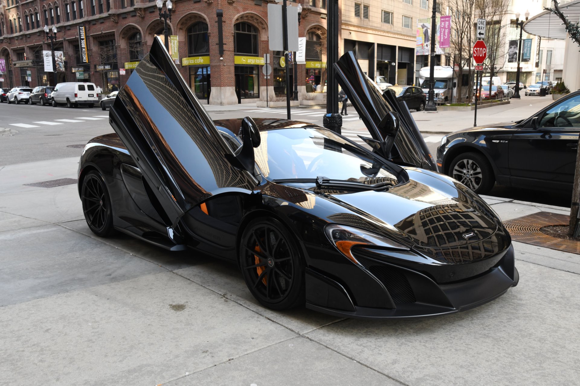 McLaren 675LT