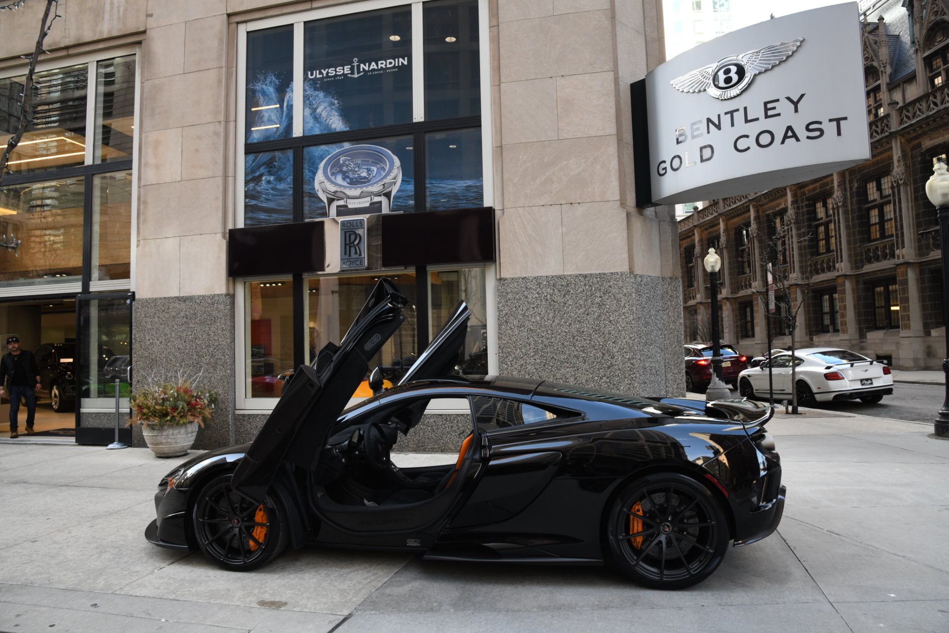 McLaren 675LT, 5/13
