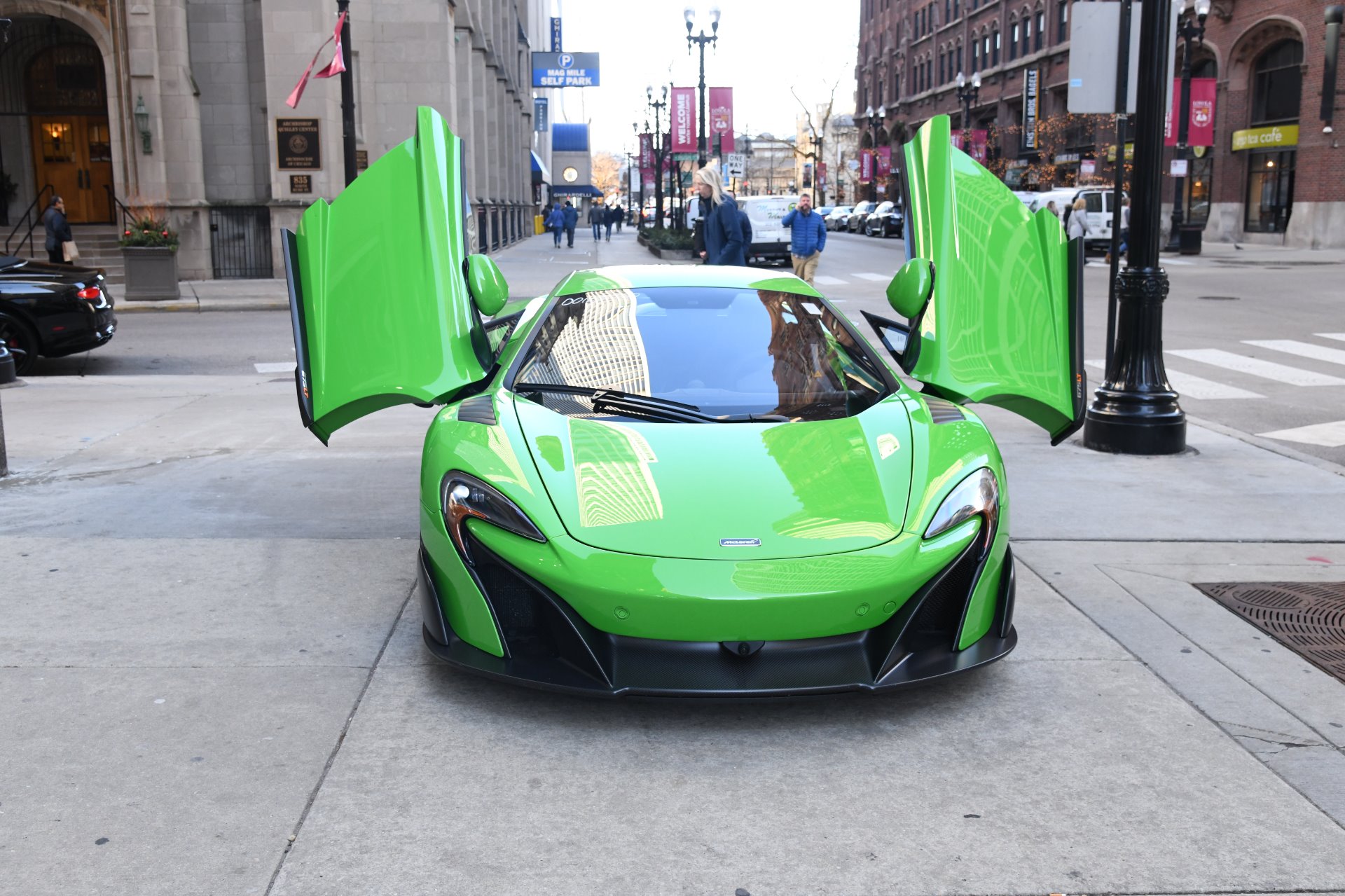 2016 McLaren 675LT, 2/20