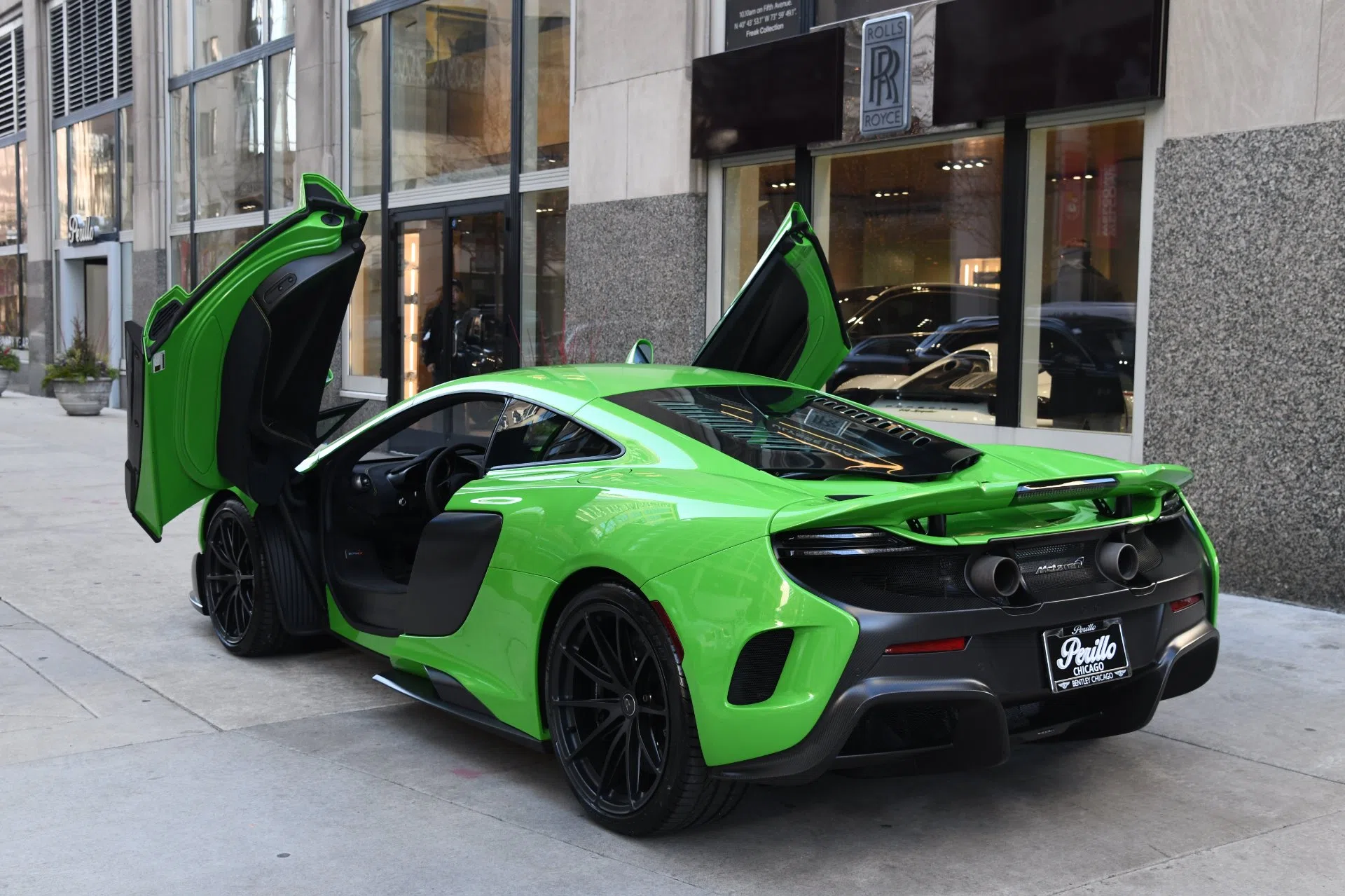 2016 McLaren 675LT for sale, exterior, Mantis Green