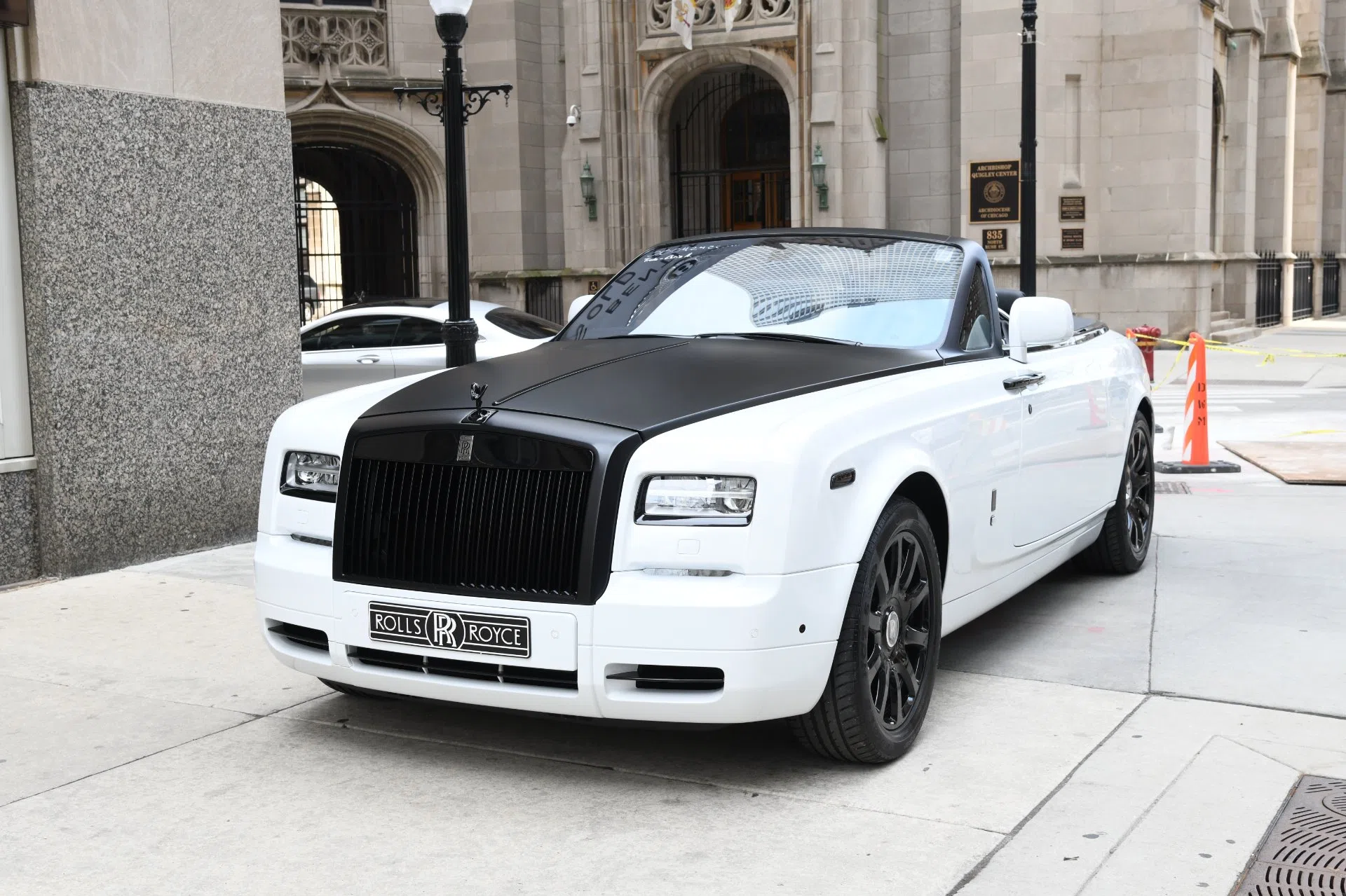 2016 Rolls-Royce Phantom Drophead Coupe