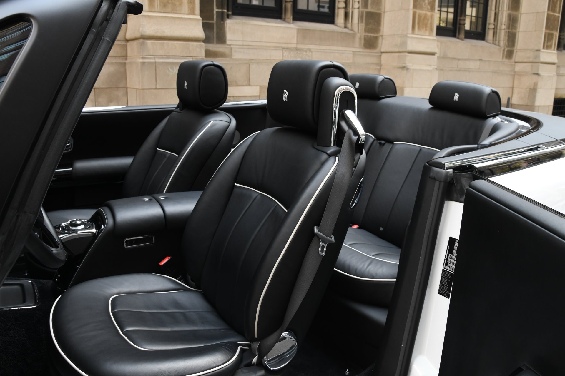 2016 Rolls-Royce Phantom Drophead Coupe, 9/20