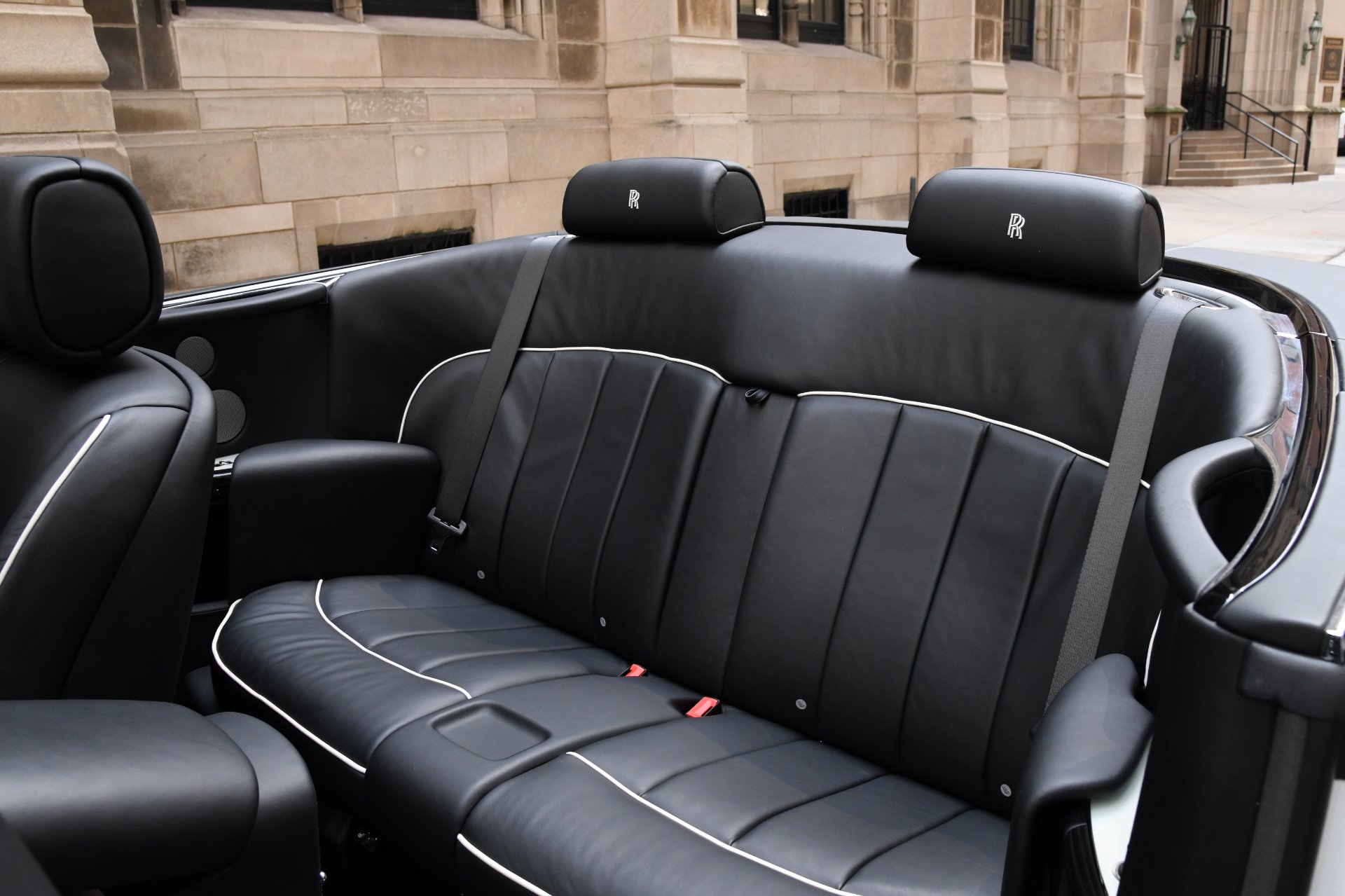 2016 Rolls-Royce Phantom Drophead Coupe, 10/20