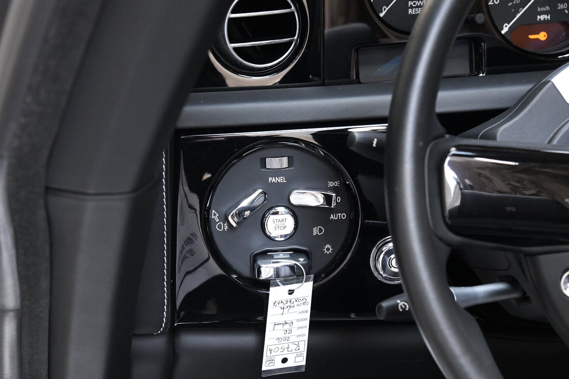 2016 Rolls-Royce Phantom Drophead Coupe, 13/20