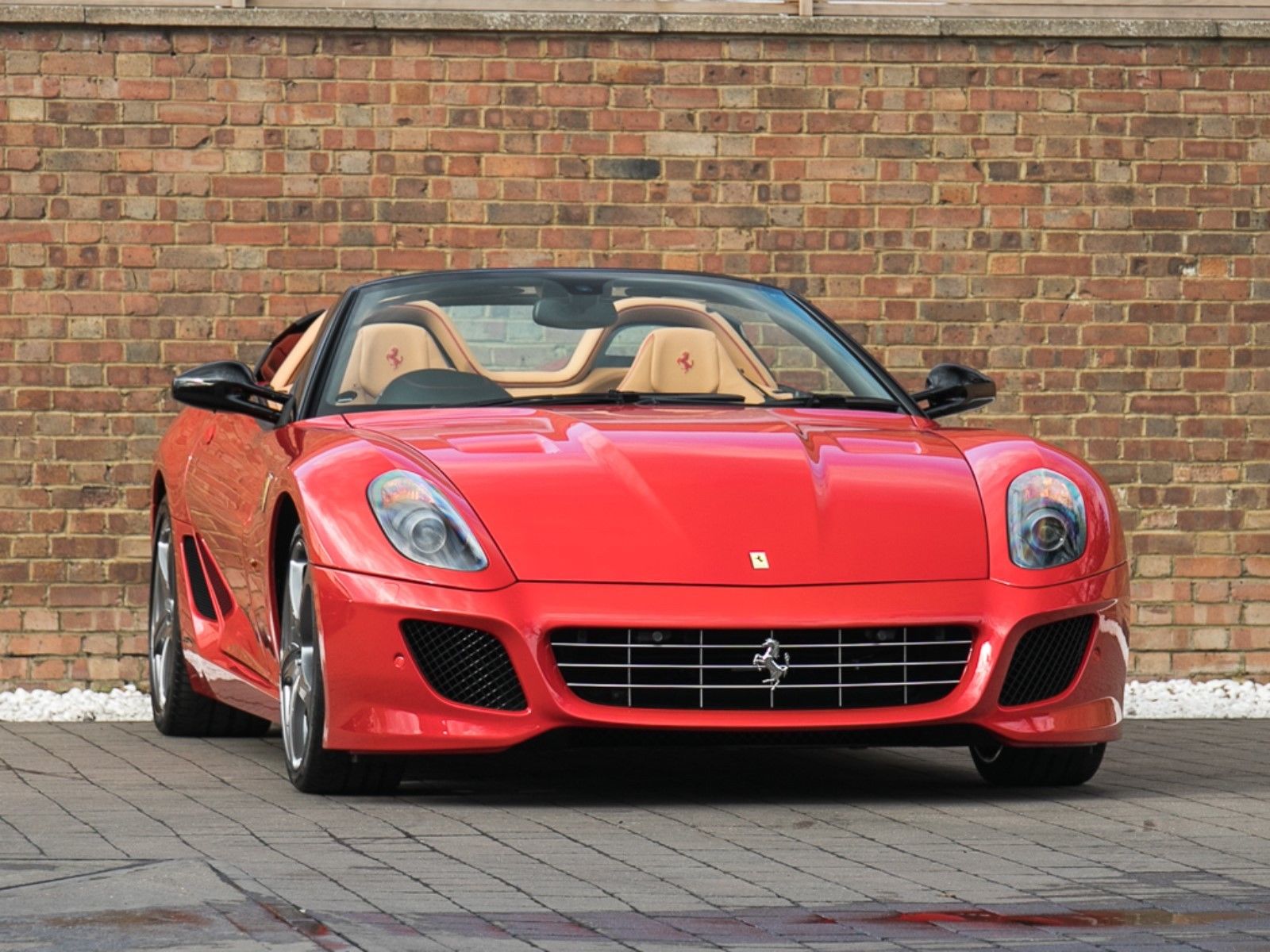 2012 Ferrari 599 SA Aperta, 14/15