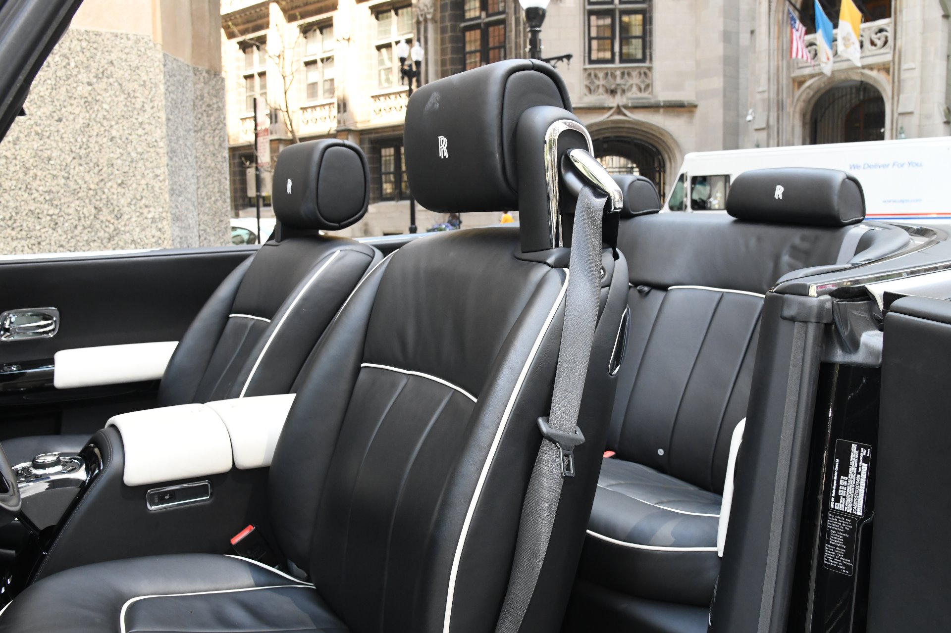 2016 Rolls-Royce Phantom Drophead Coupe, 9/20