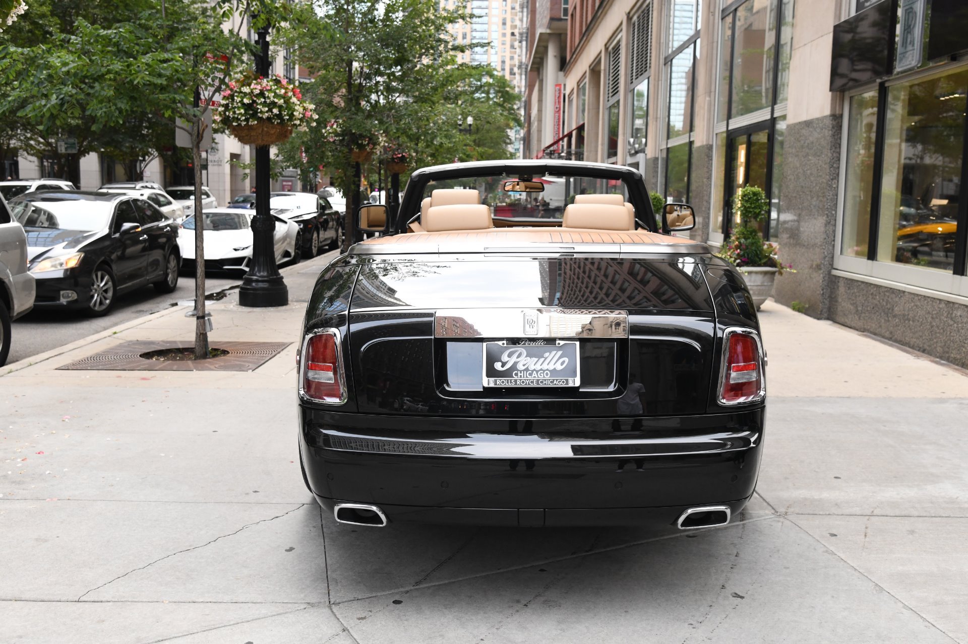 2015 Rolls-Royce Phantom Drophead Coupe, 4/19