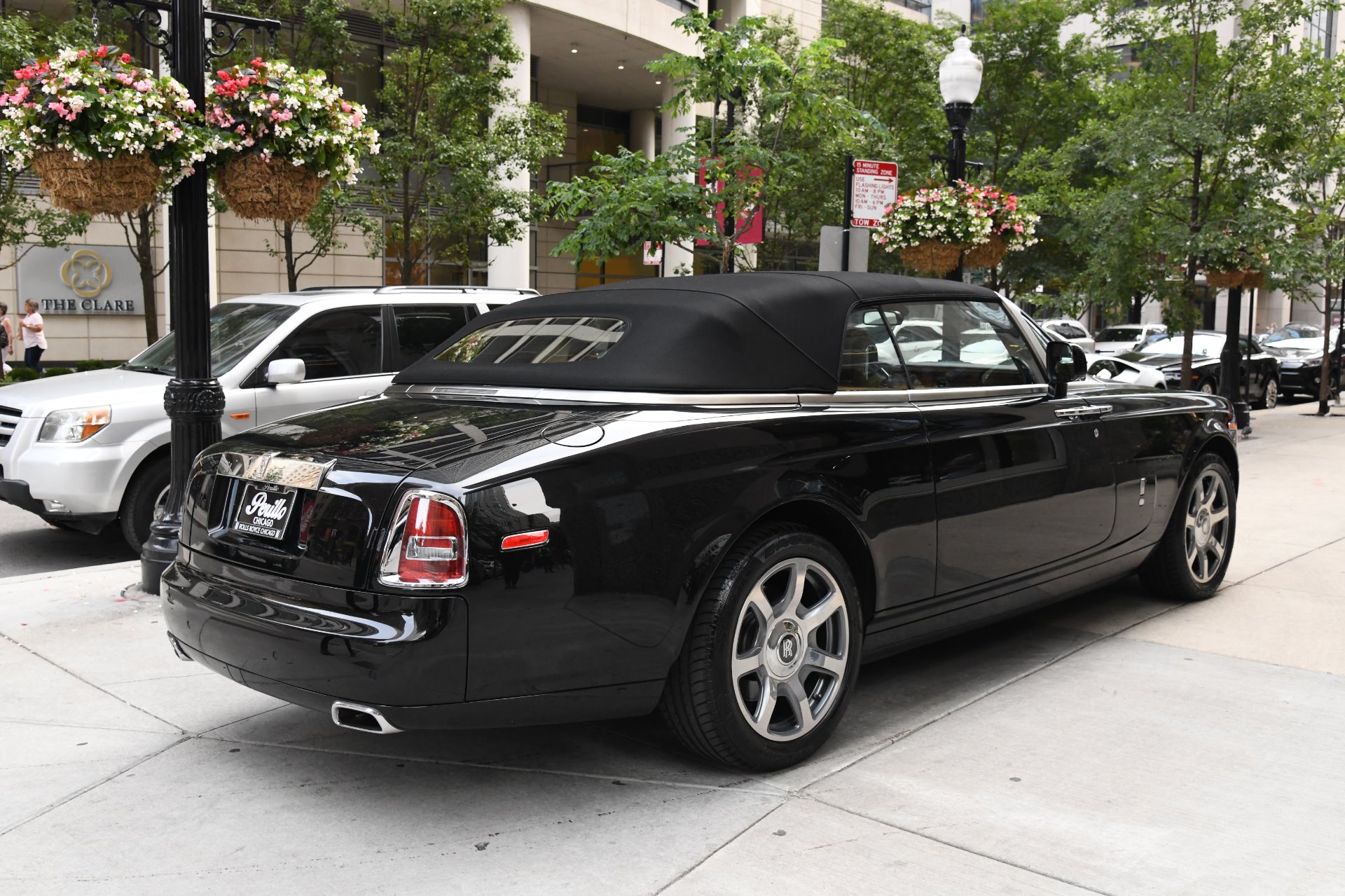 2015 Rolls-Royce Phantom Drophead Coupe, 17/19