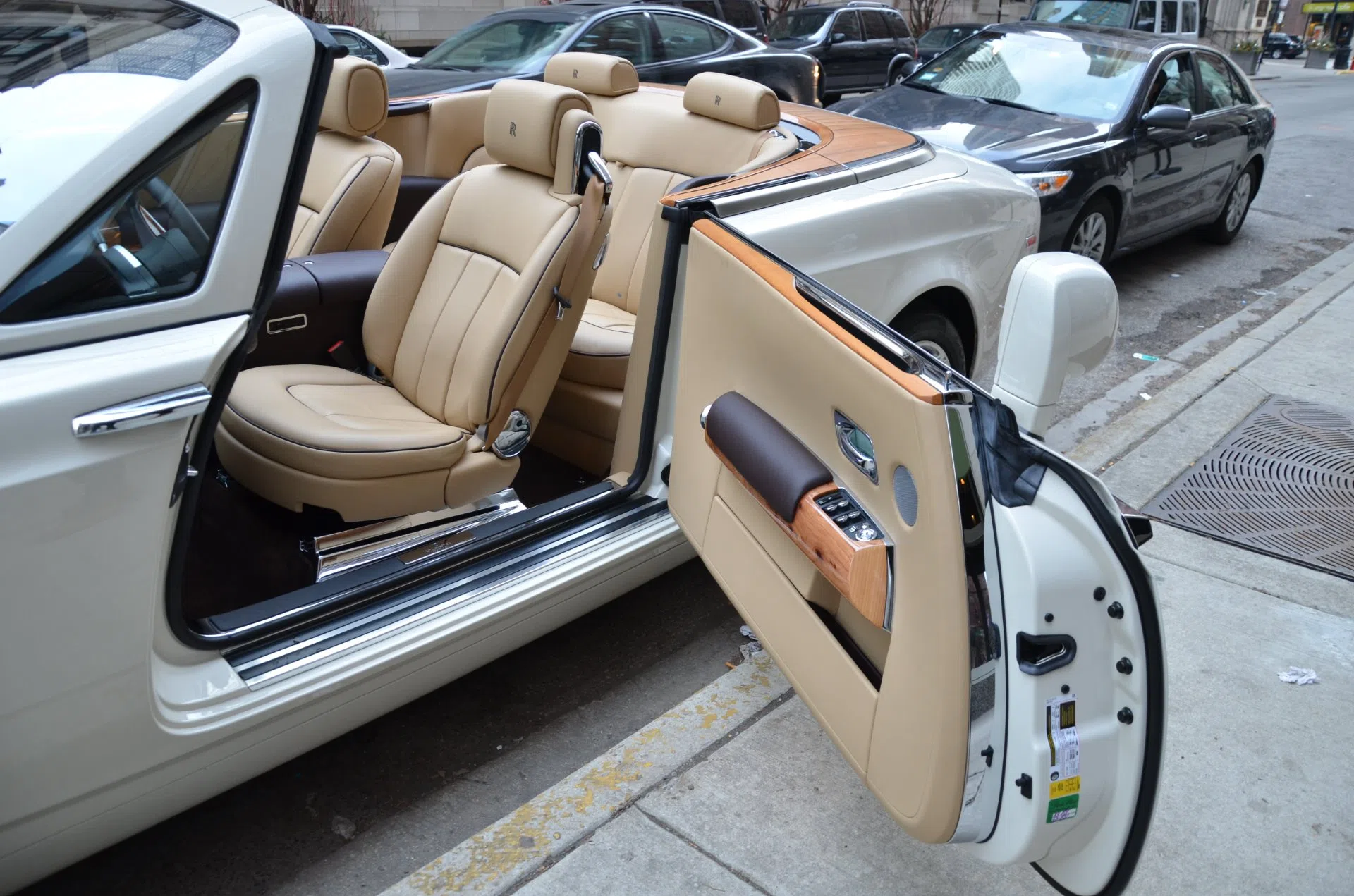 2015 Rolls-Royce Phantom Drophead Coupe for sale, exterior, Cornish White