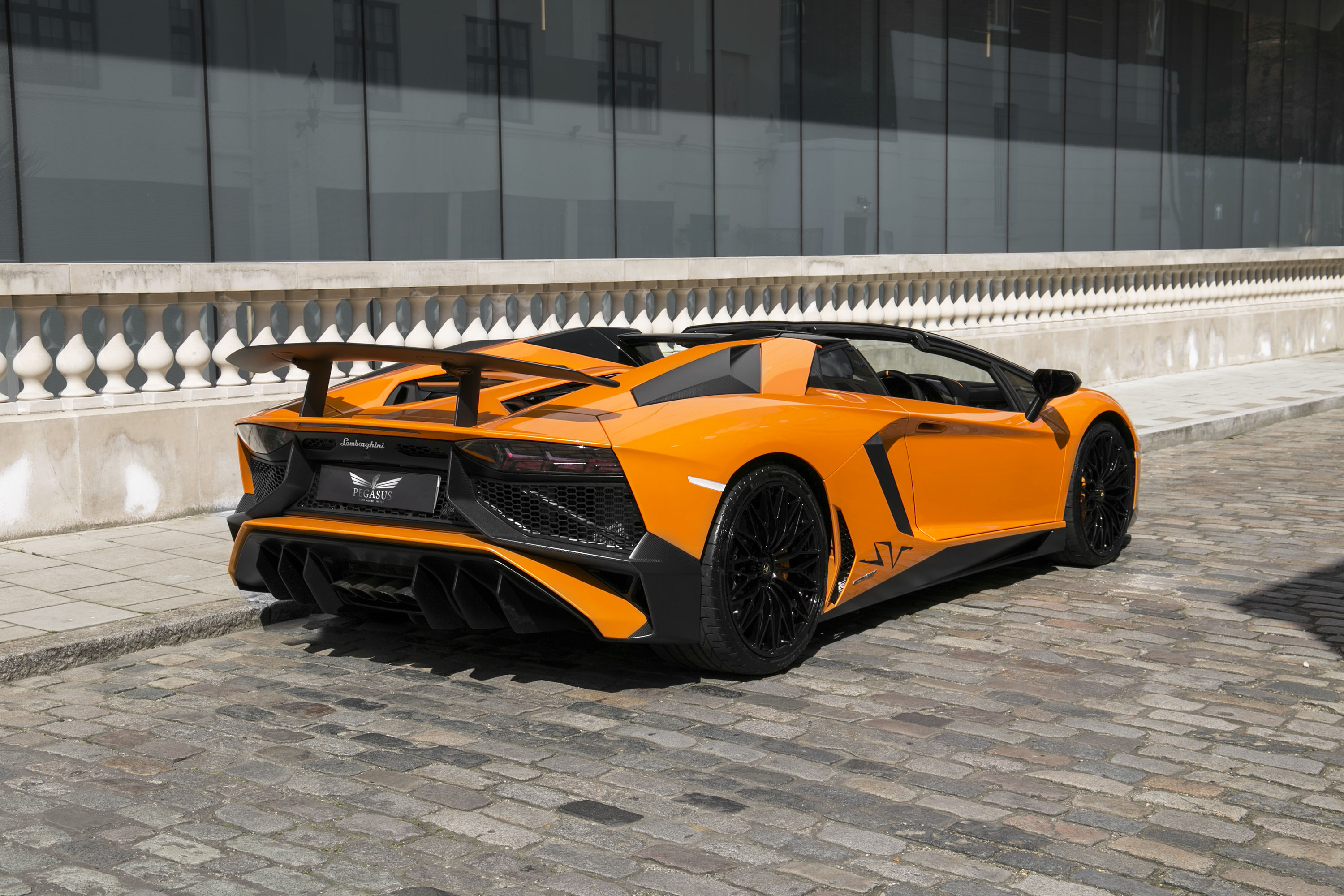 2016 Lamborghini Aventador SV Roadster LP750-4, 5/20