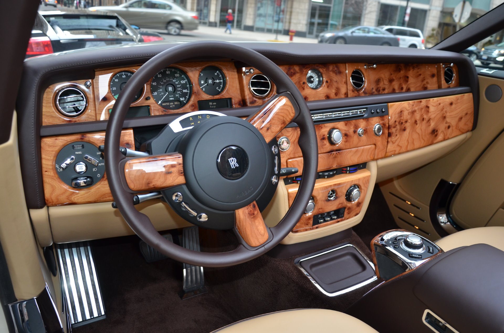 2015 Rolls-Royce Phantom Drophead Coupe, 11/20