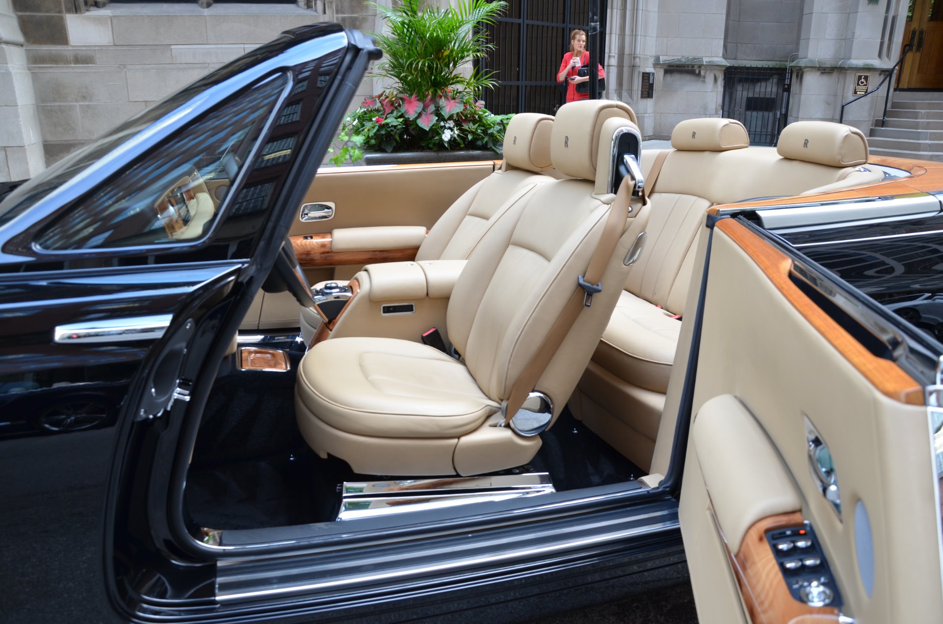 2014 Rolls-Royce PHANTOM DROPHEAD COUPE, 8/20