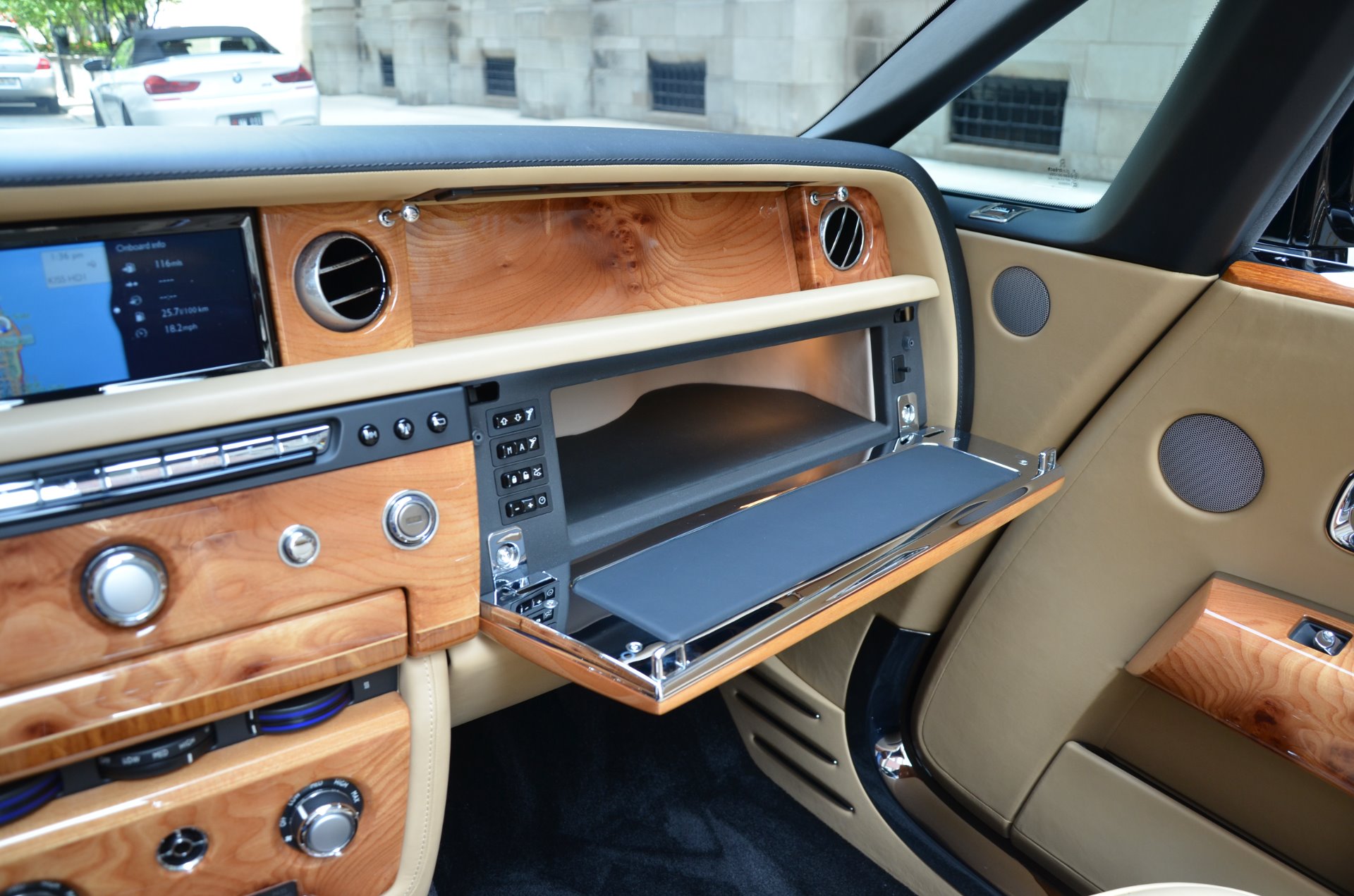 2014 Rolls-Royce PHANTOM DROPHEAD COUPE, 13/20