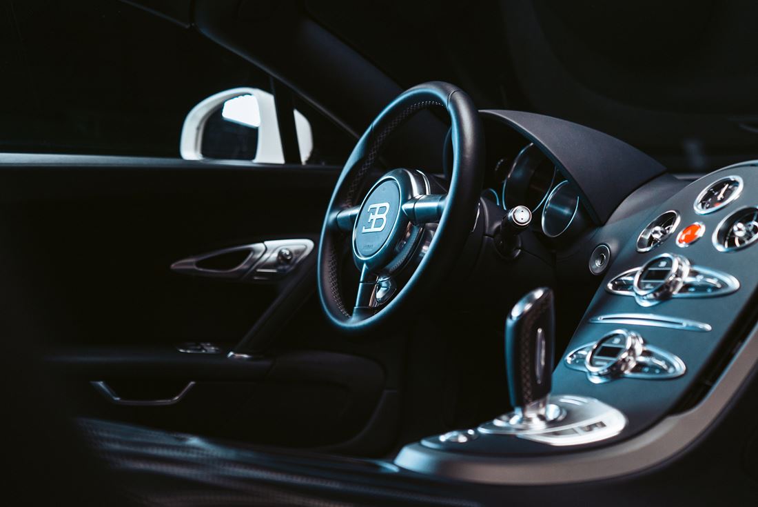 2010 Bugatti Veyron Grand Sport, 4/20