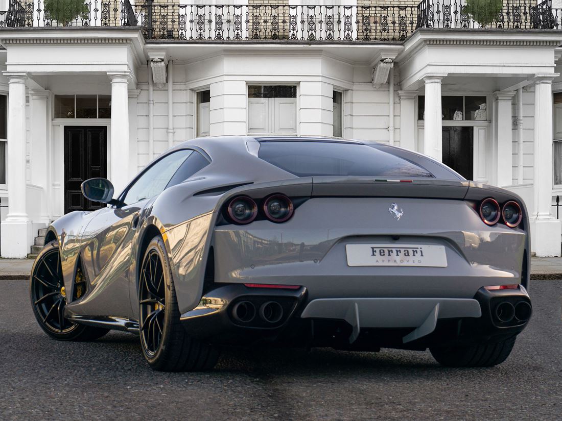 Ferrari 812 Superfast, 2/17