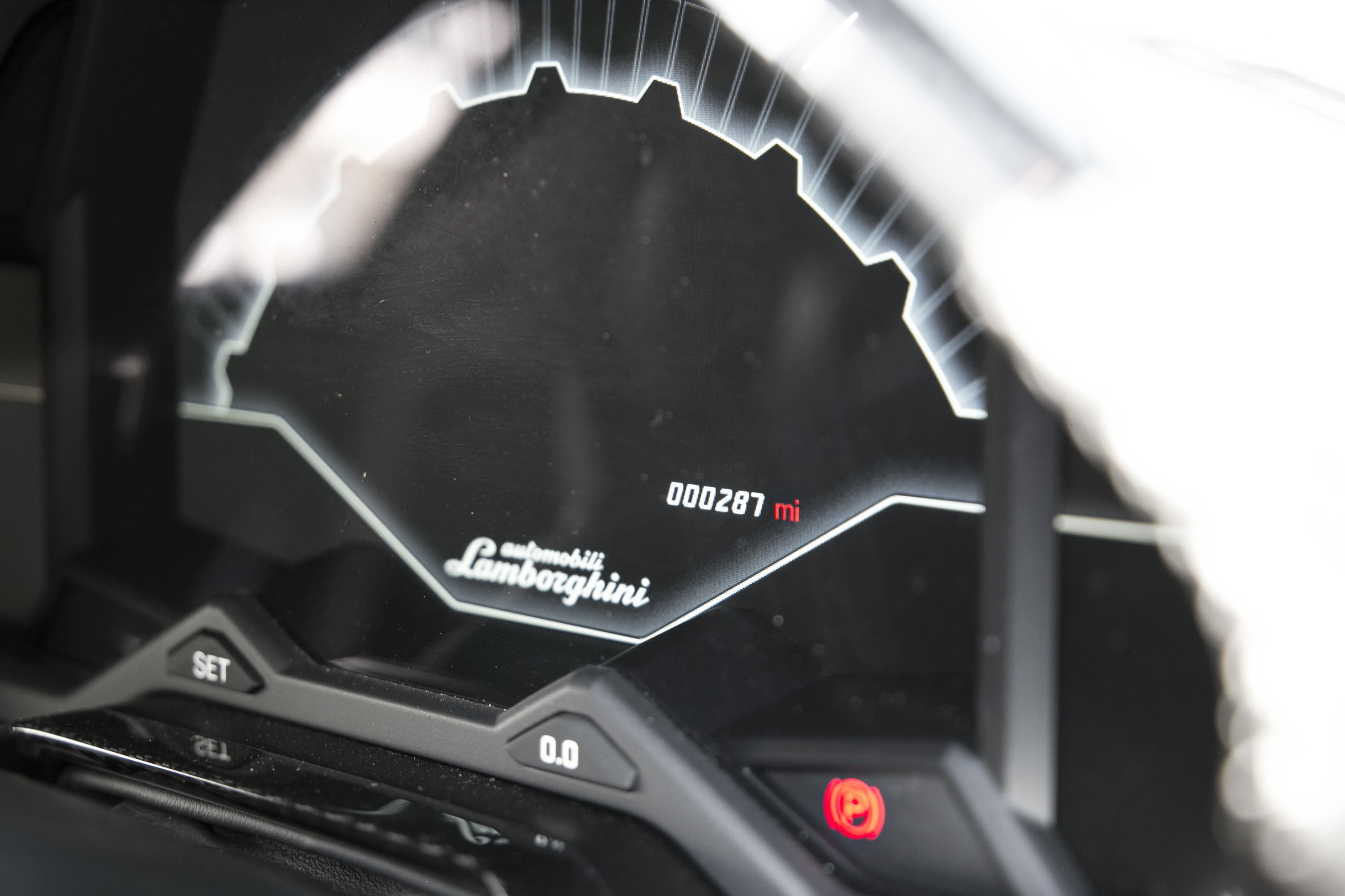 2016 Lamborghini Aventador SV Roadster LP750-4, 14/20