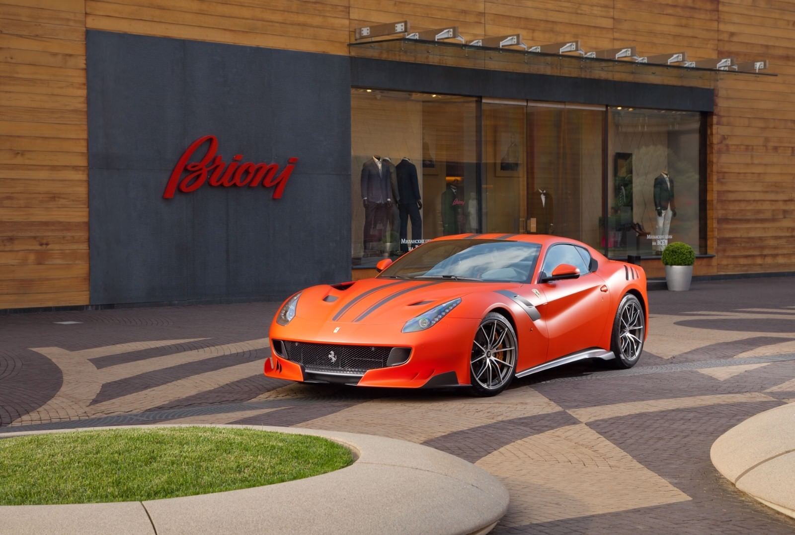 2017 Ferrari F12 TDF
