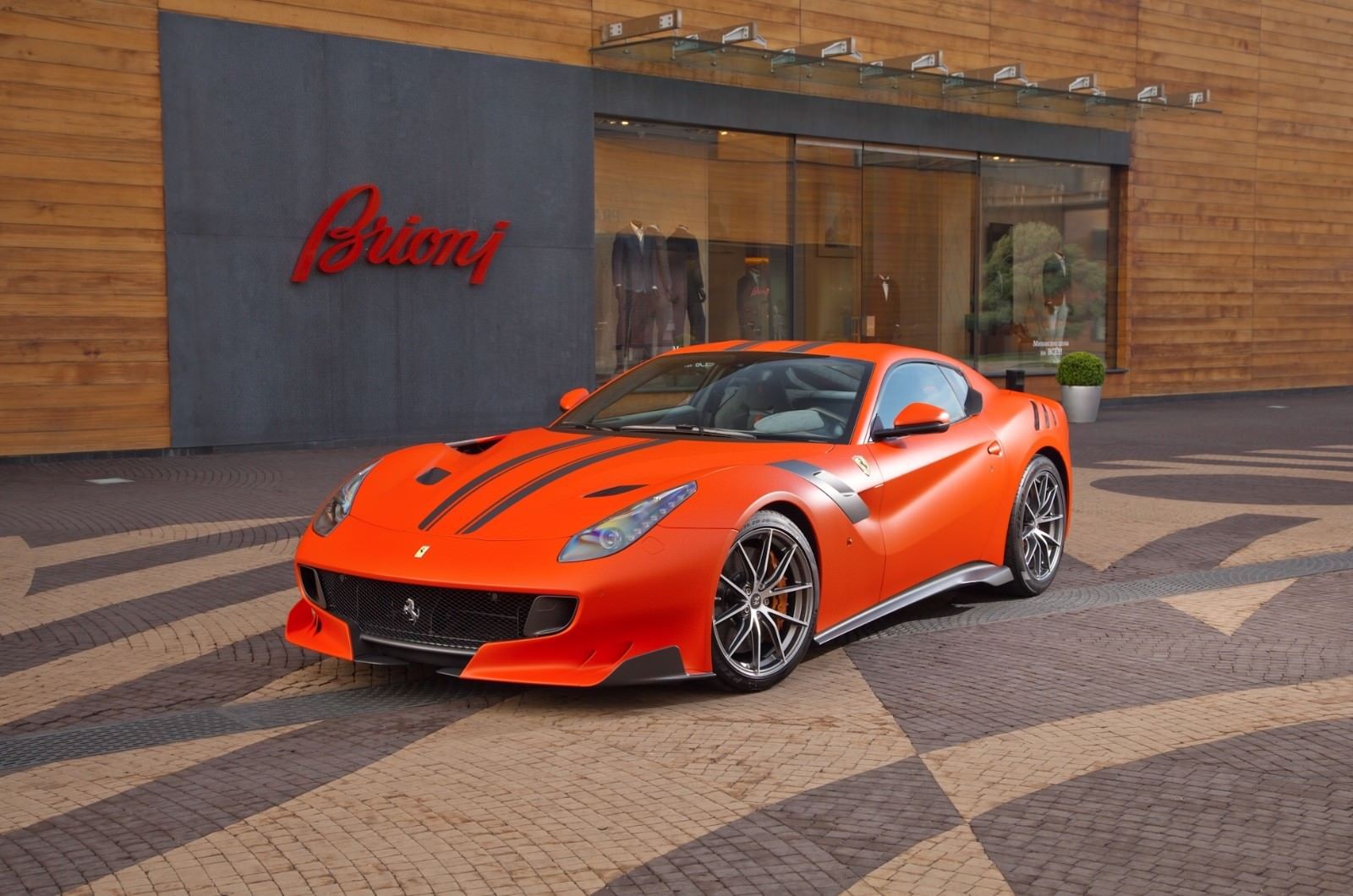 2017 Ferrari F12 TDF, 8/8