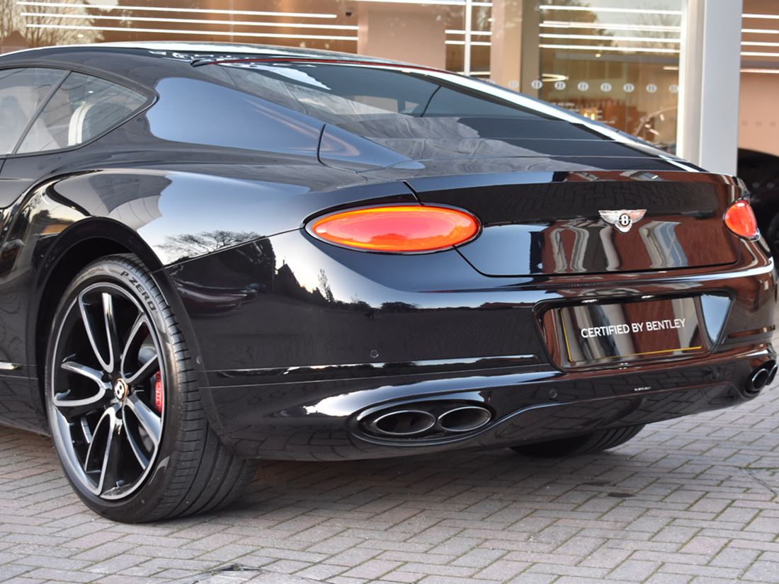 2020 Bentley Continental GT V8, 17/19