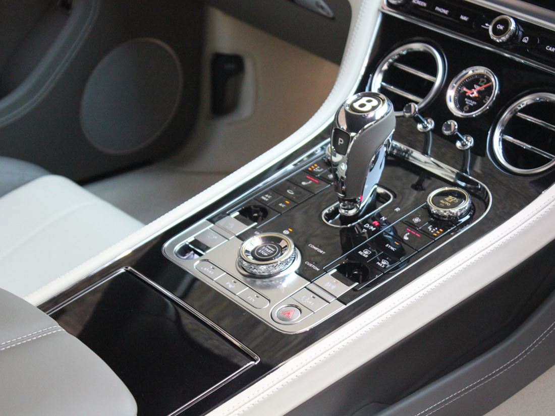 2020 Bentley Continental GT V8, 13/20