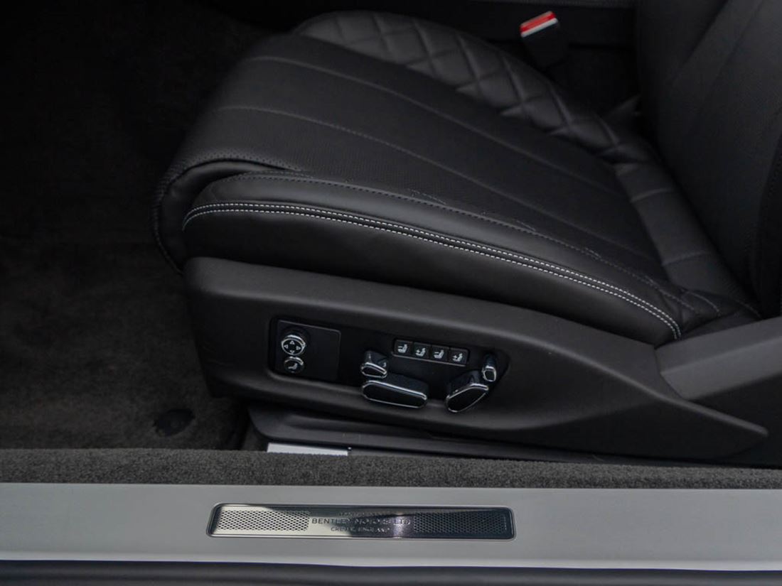 2019 Bentley Continental GT V8, 13/19
