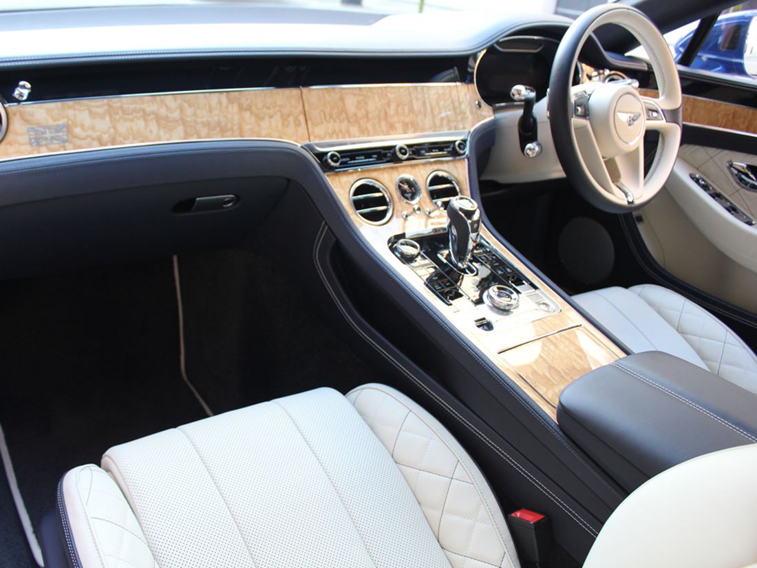 2018 BENTLEY CONTINENTAL GT W12 1ST EDITION, 16/20