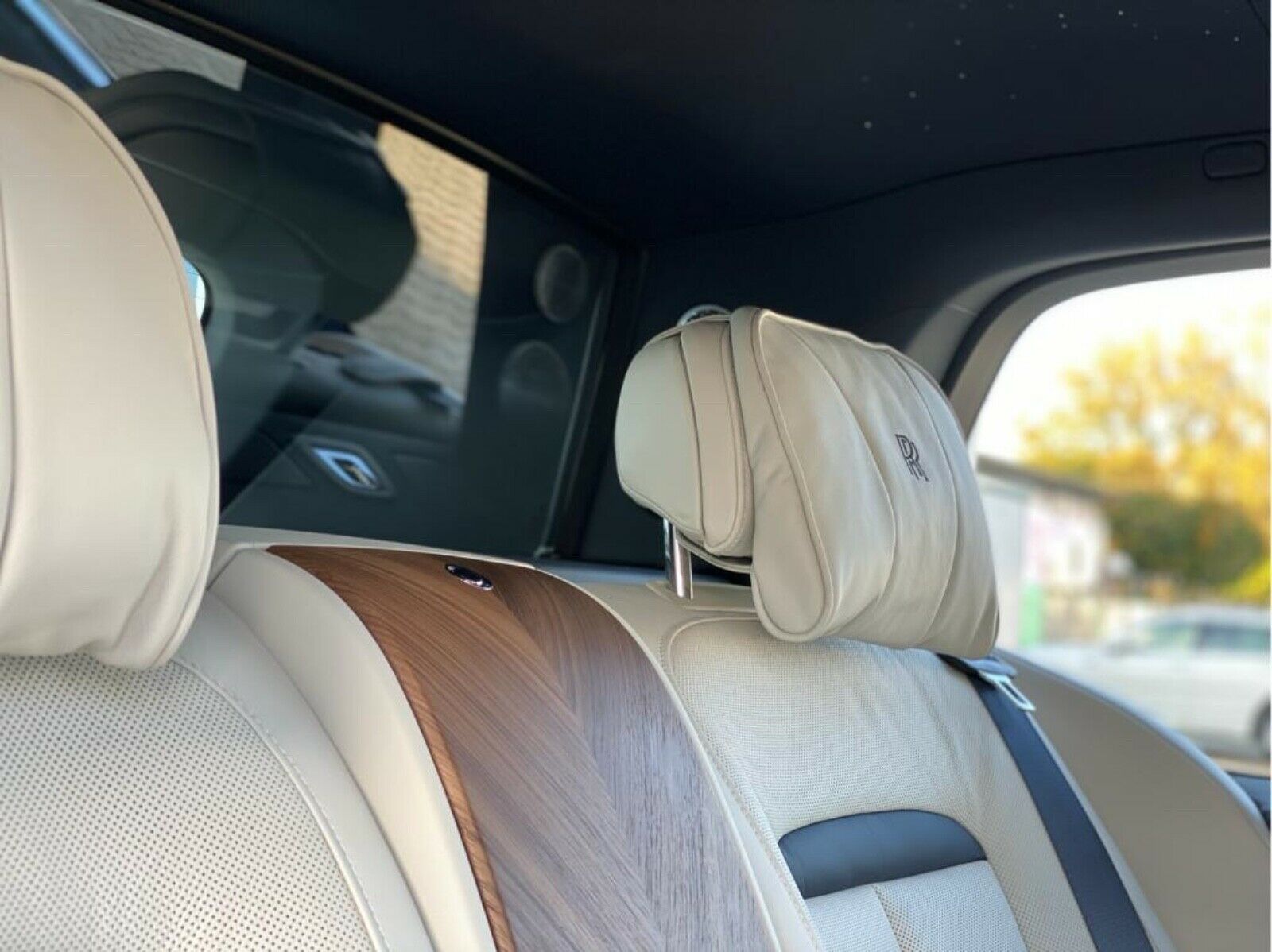 2020 Rolls-Royce Cullinan, 6/20
