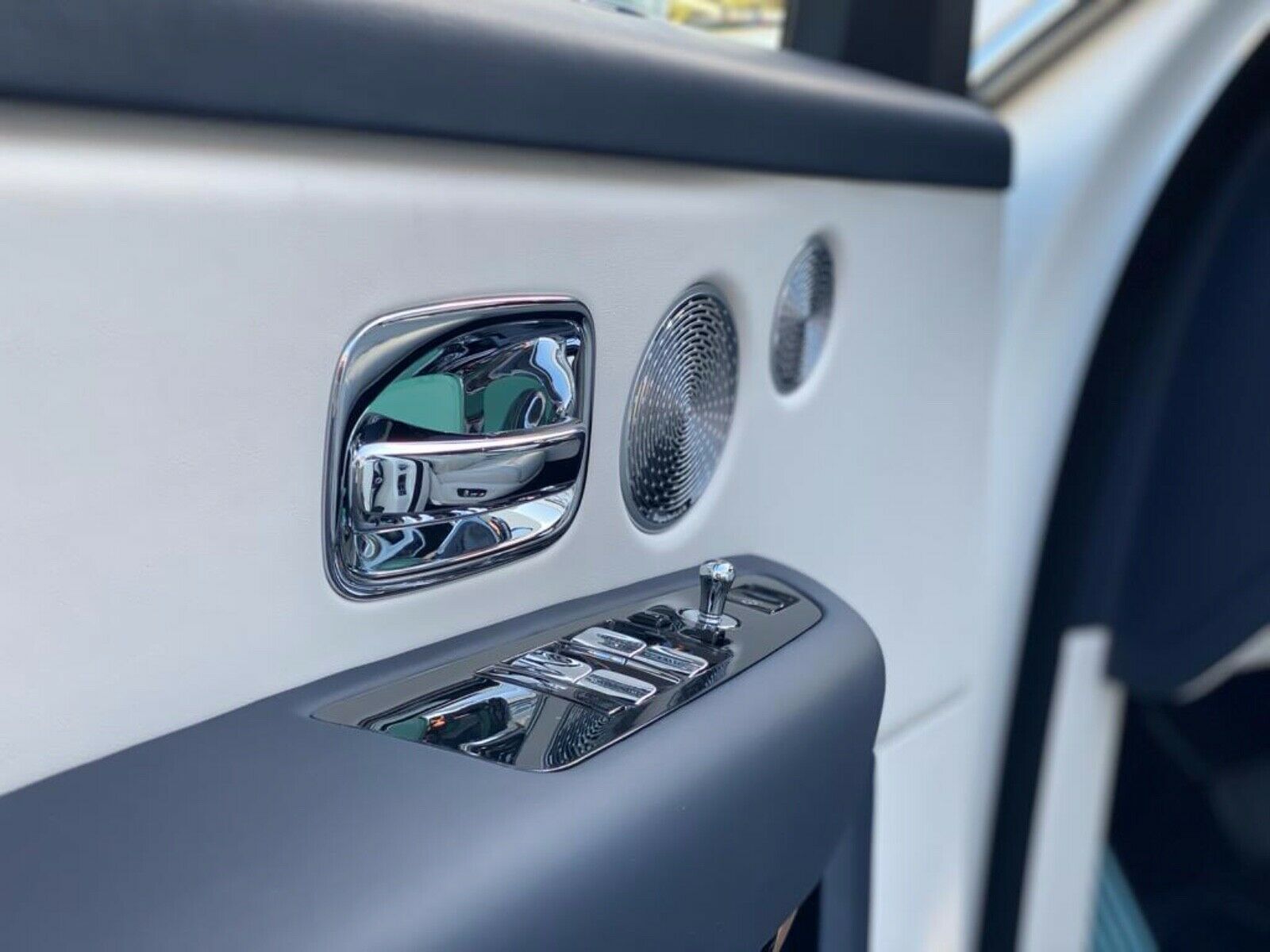 2020 Rolls-Royce Cullinan, 10/20
