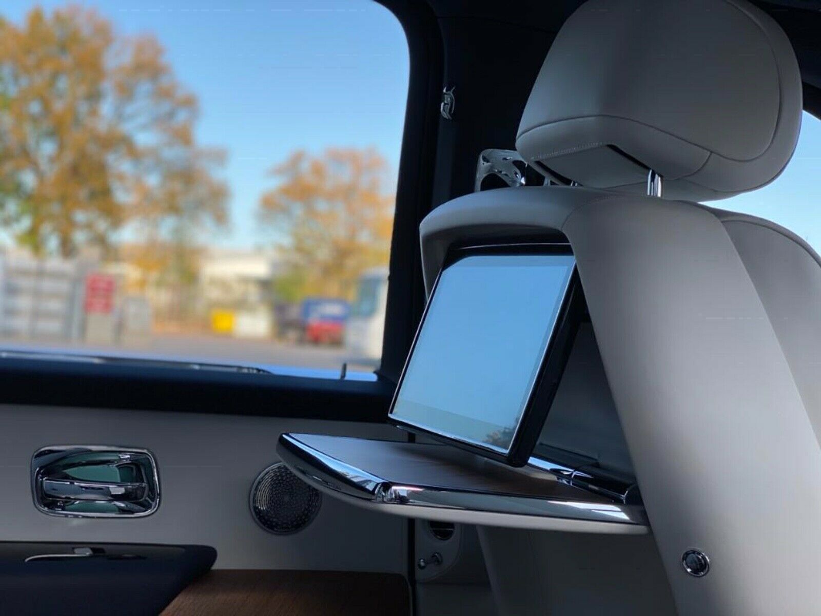 2020 Rolls-Royce Cullinan, 18/20
