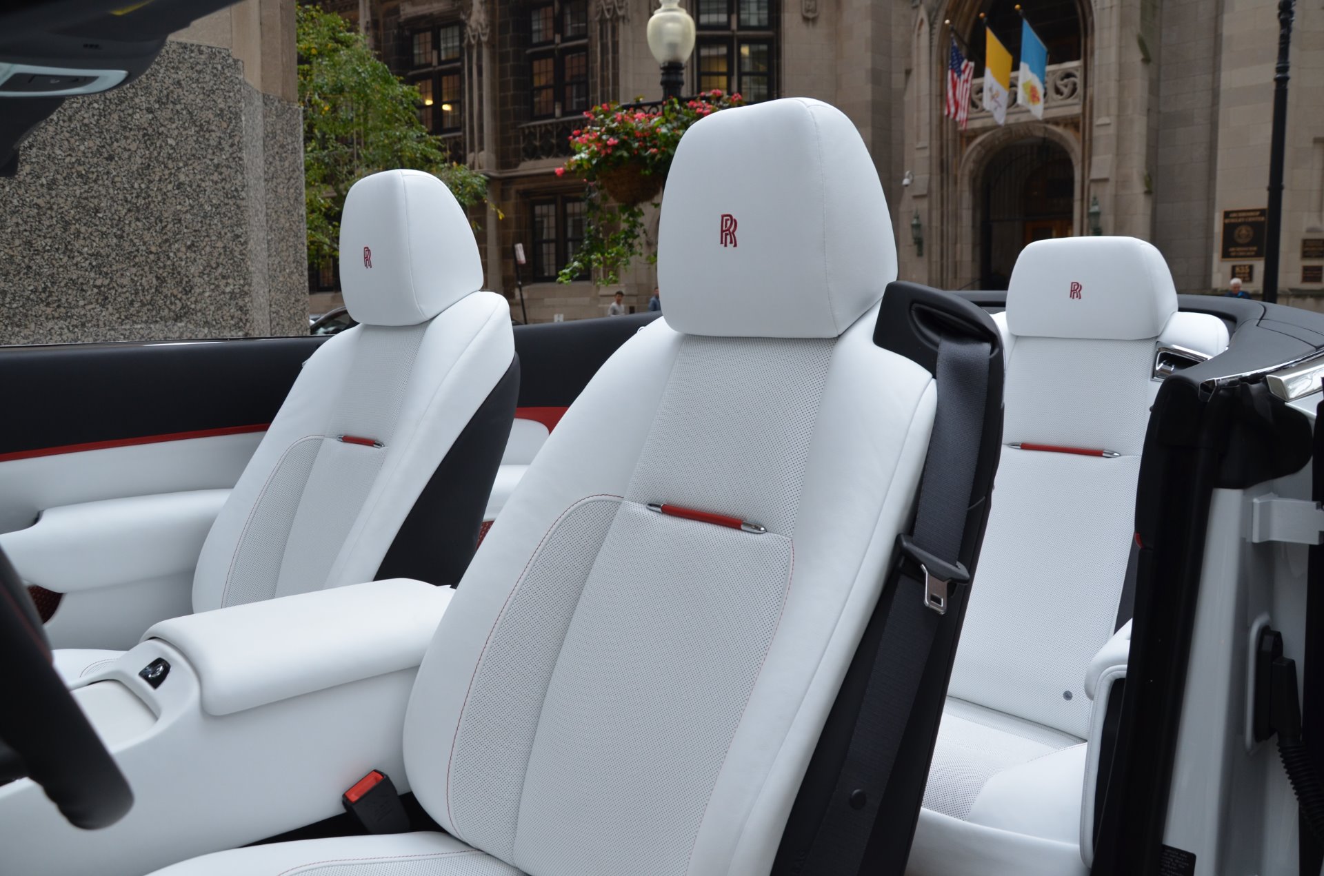 2018 Rolls-Royce Dawn Fashion, 8/20